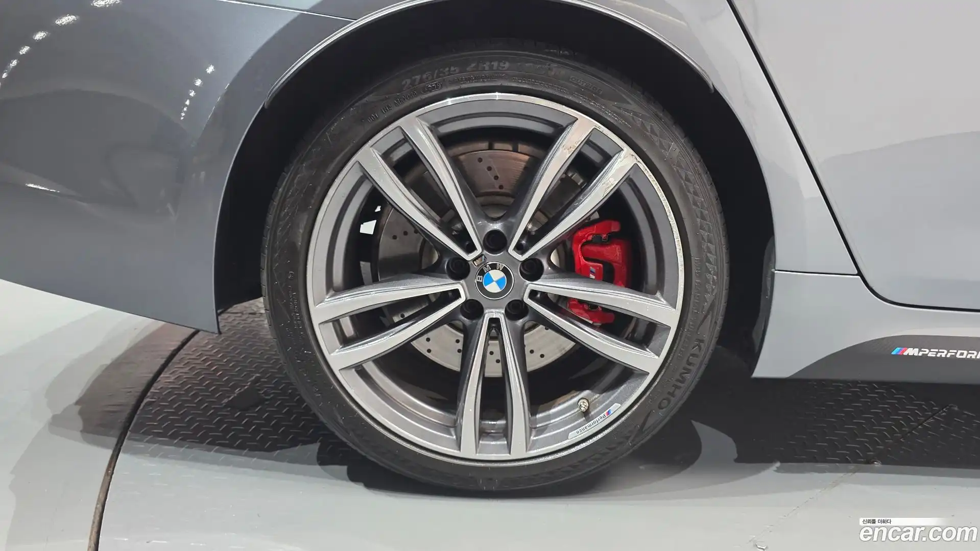 5-Series BMW 2017.5-OUTER-005