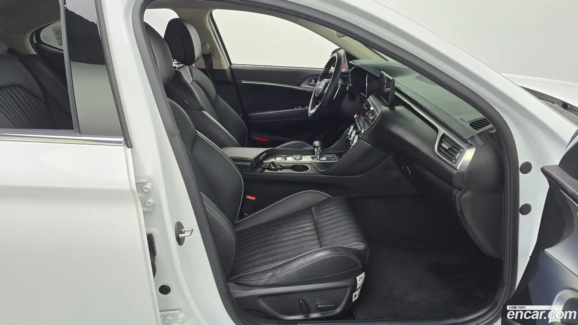 G70 Genesis 2021.4-INNER-036