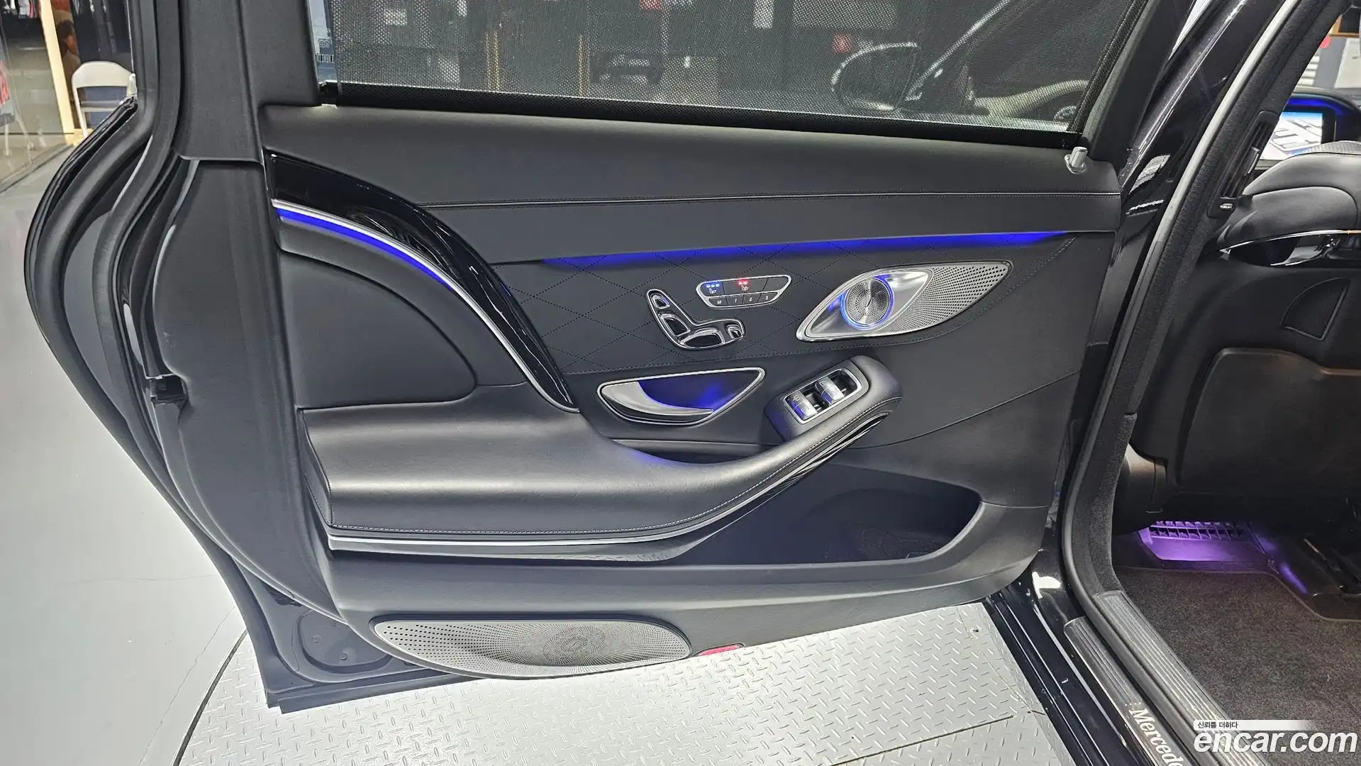S-Class Mercedes-Benz 2015.11-INNER-035