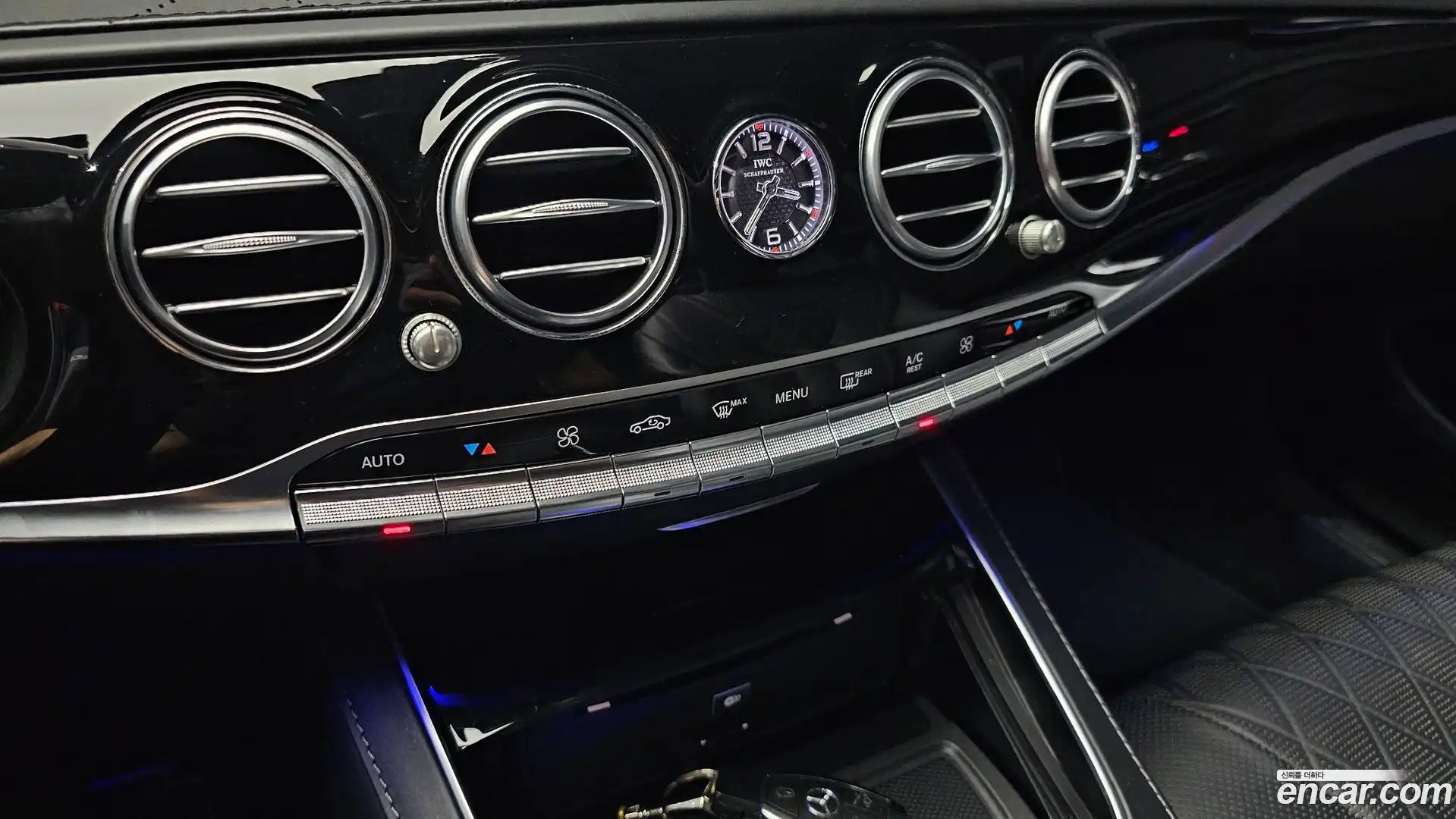S-Class Mercedes-Benz 2015.11-OPTION-043