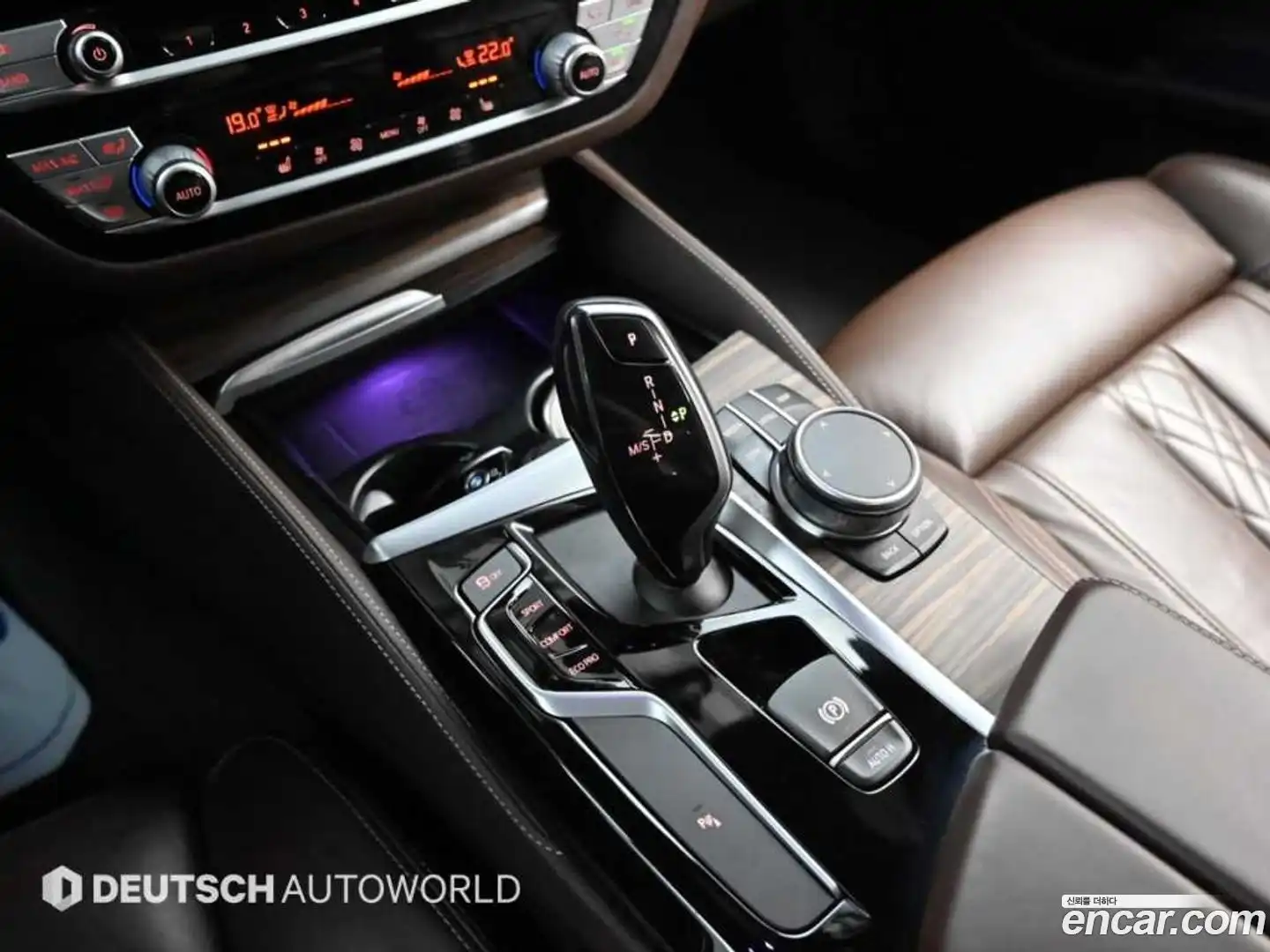 5-Series BMW 2020.4-INNER-009