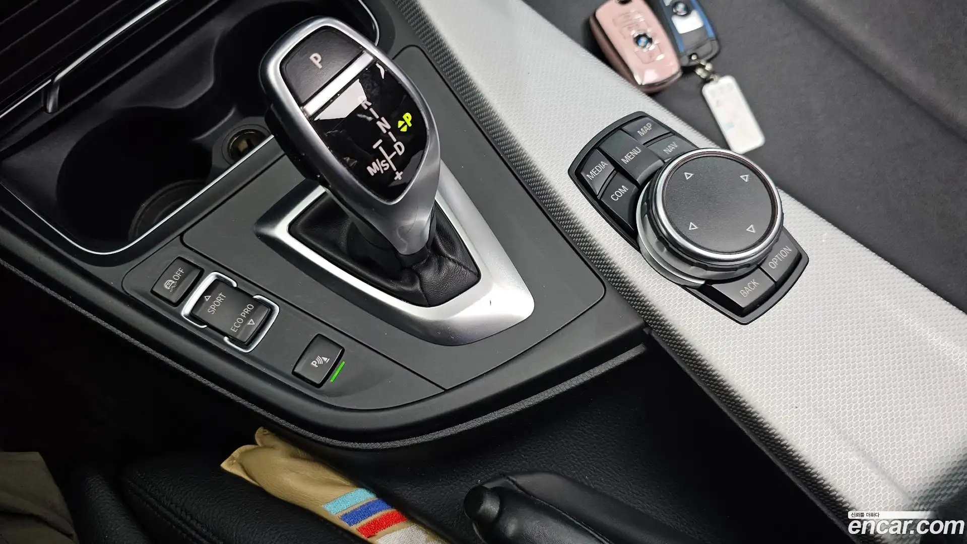 3-Series BMW 2017.1-INNER-009