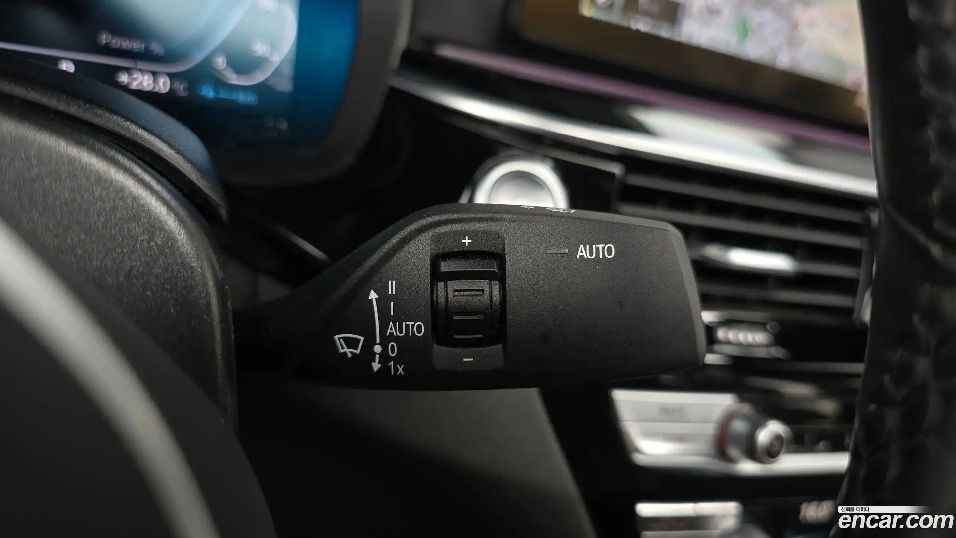 5-Series BMW 2022.7-OPTION-041
