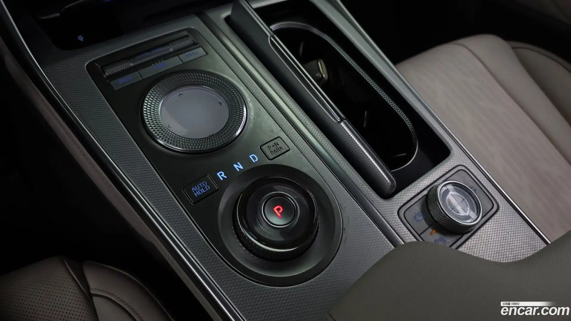 GV80 Genesis 2022.10-INNER-009