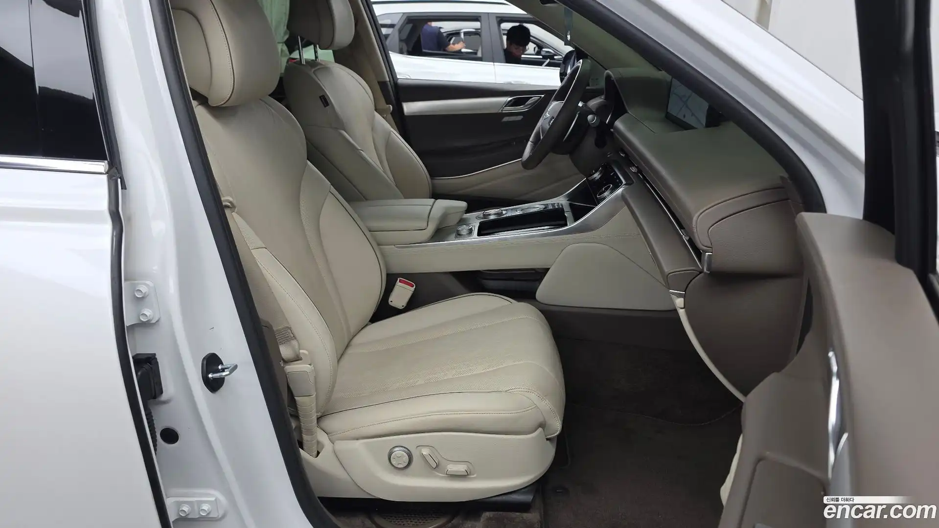GV80 Genesis 2022.10-OPTION-015