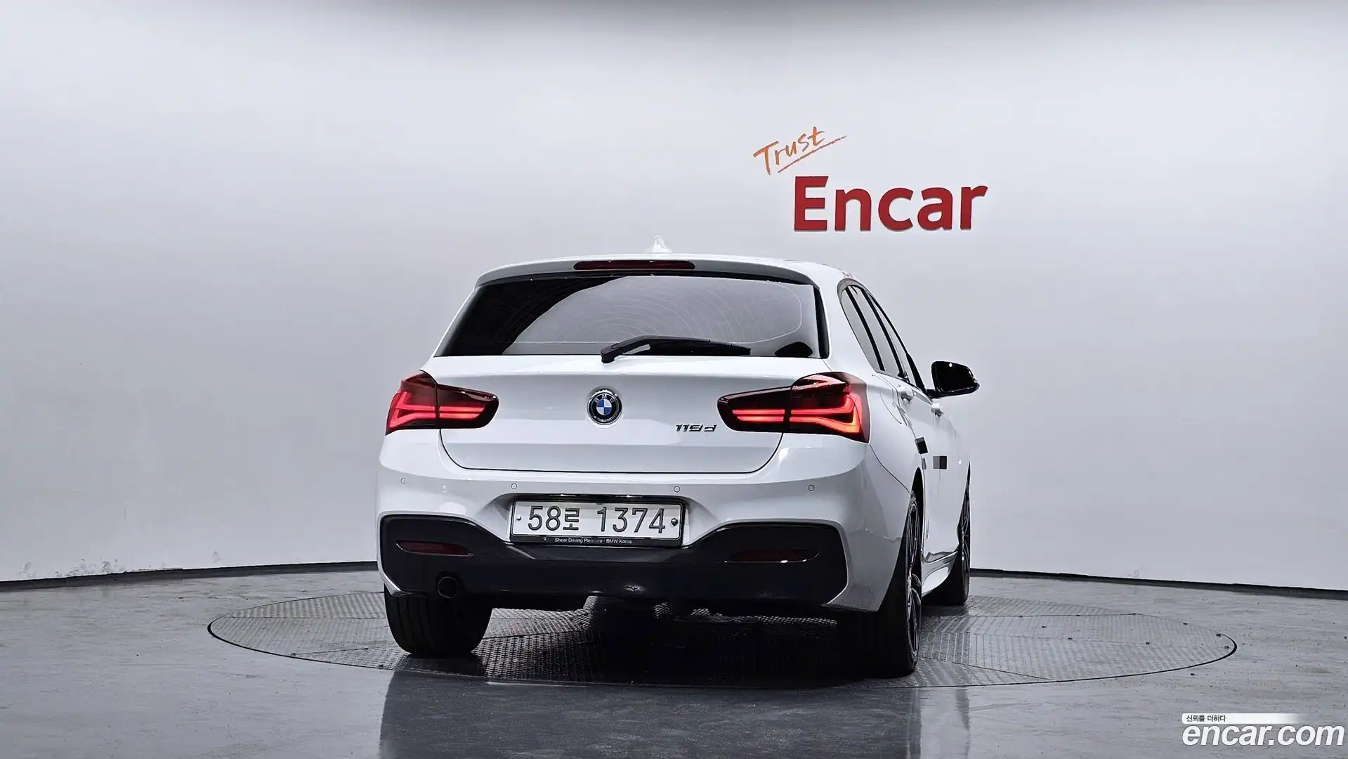 1-Series BMW 2018.2-OUTER-004