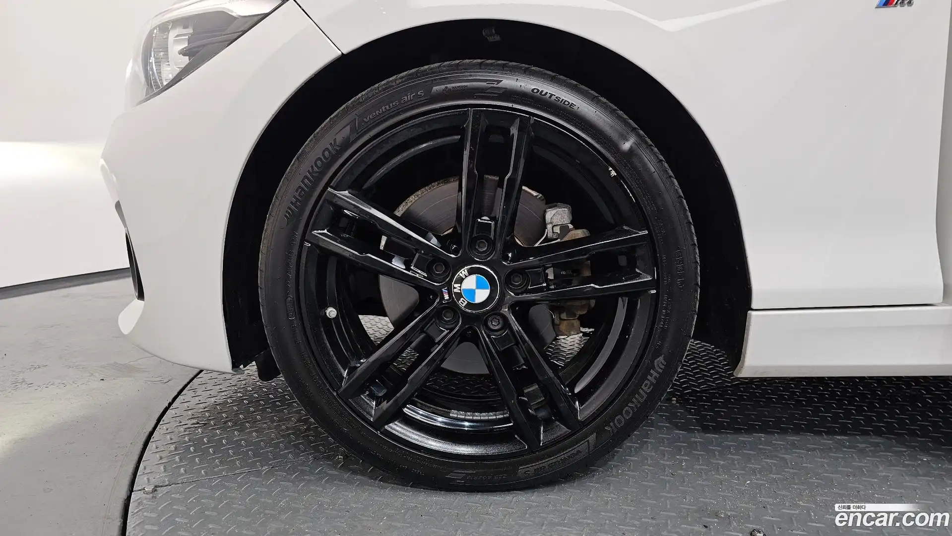 1-Series BMW 2018.2-OUTER-005