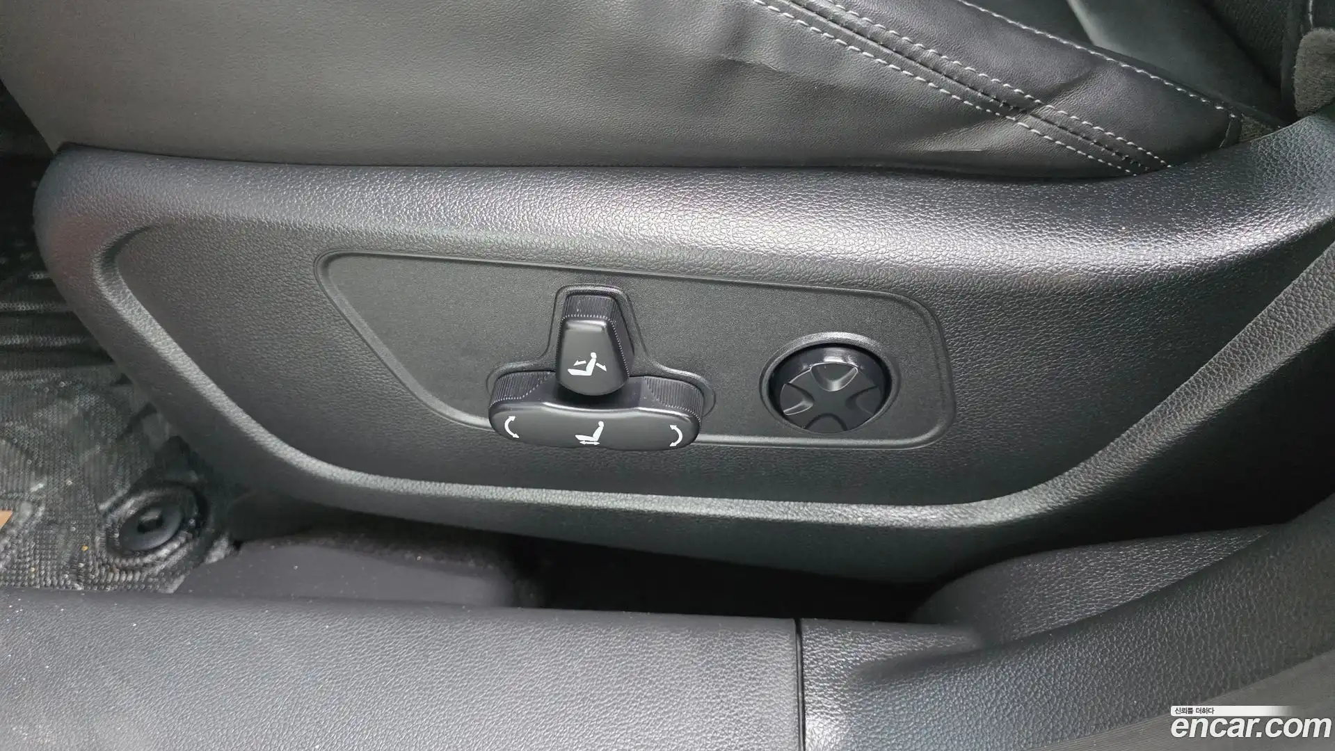 KORANDO KG Mobility 2020.4-OPTION-044