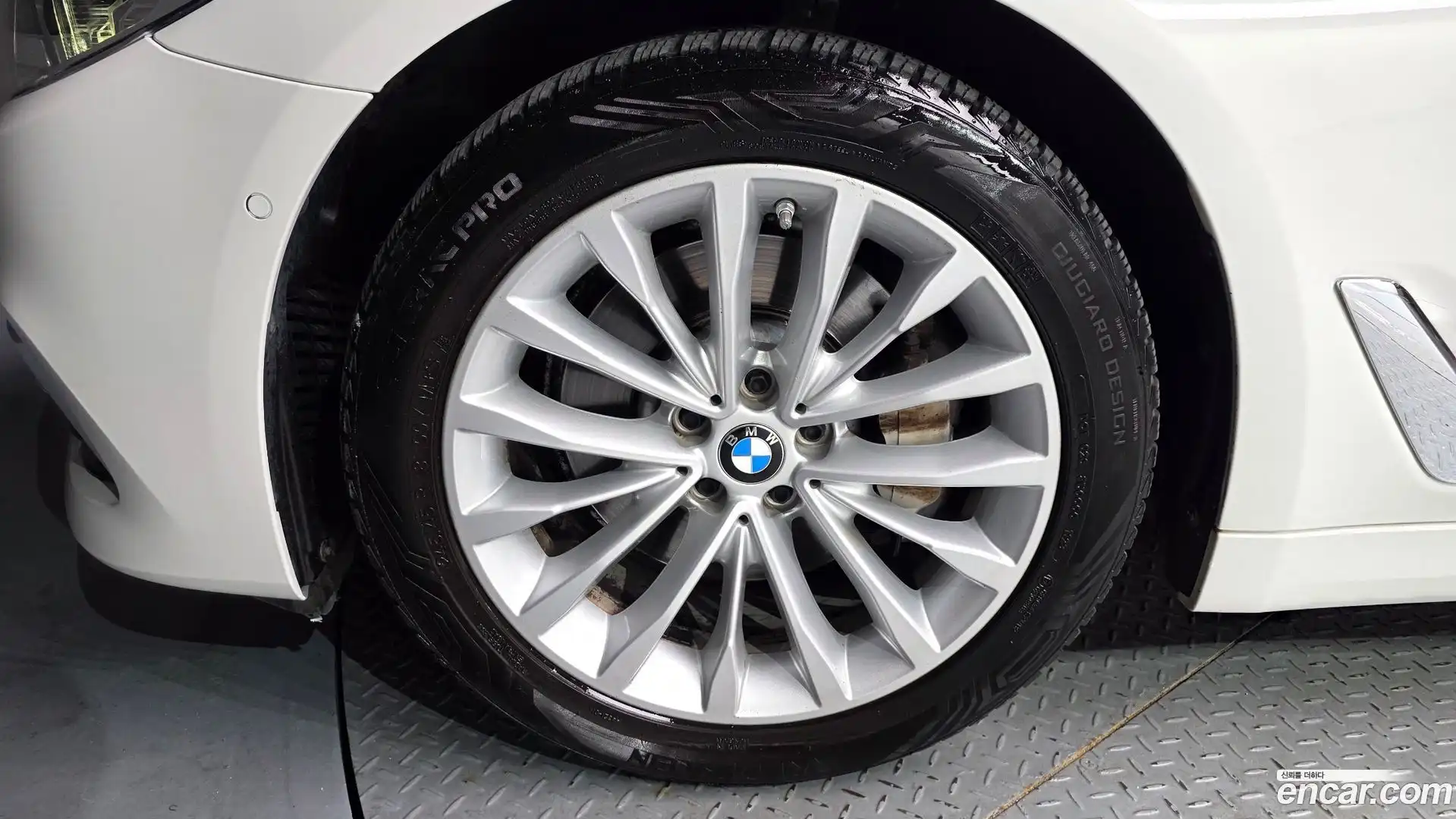 5-Series BMW 2020.1-OUTER-005