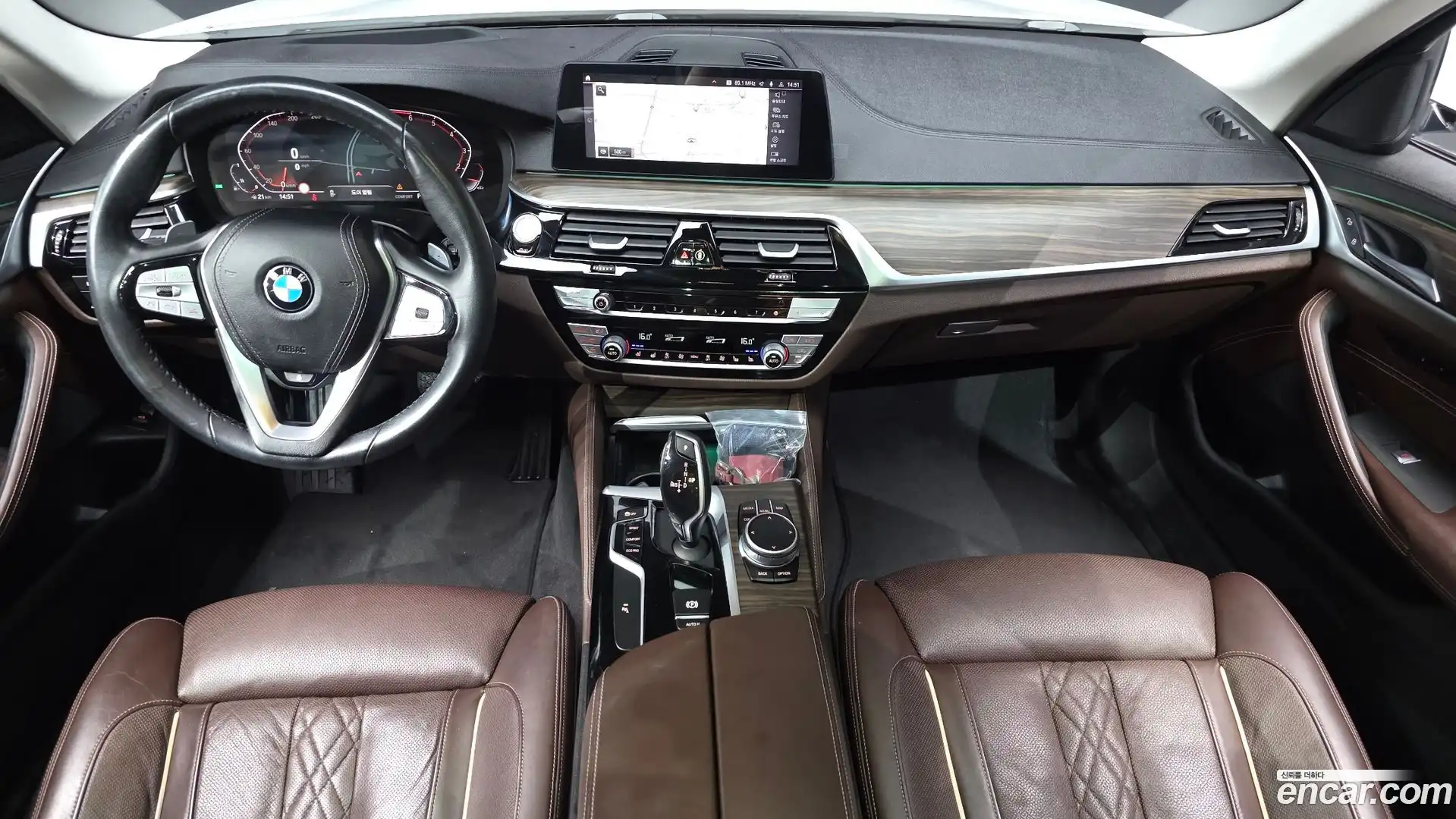 5-Series BMW 2020.1-INNER-007