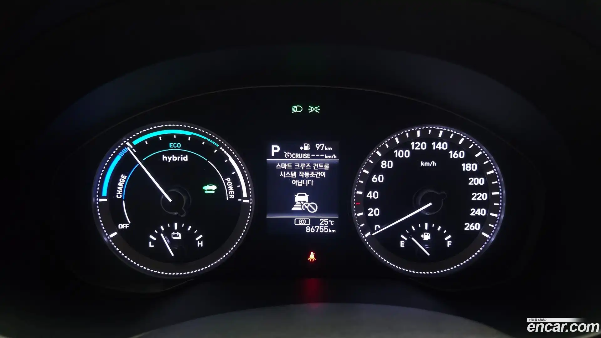 Grandeur Hyundai 2019.2-INNER-008