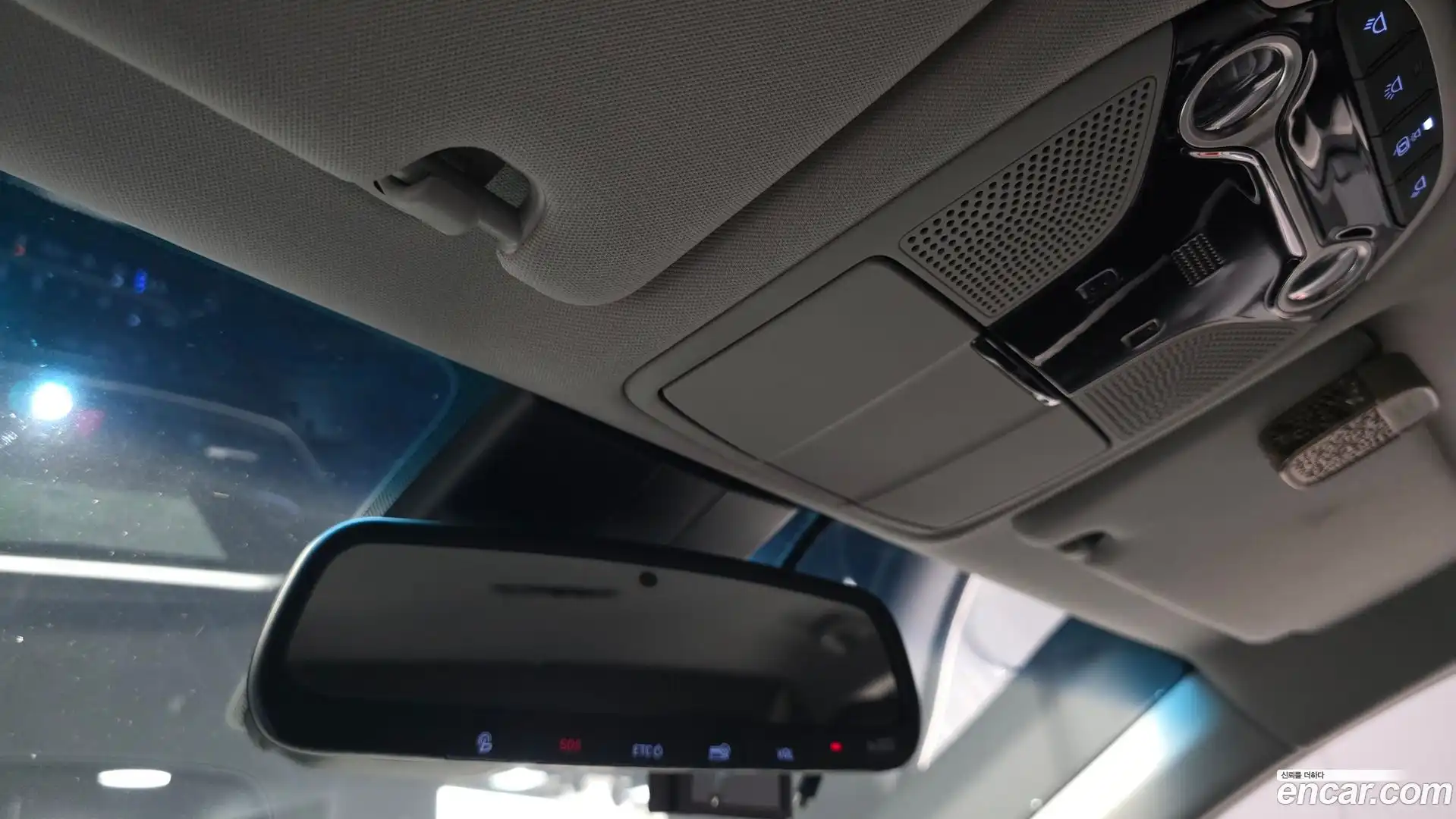 Grandeur Hyundai 2019.2-OPTION-022