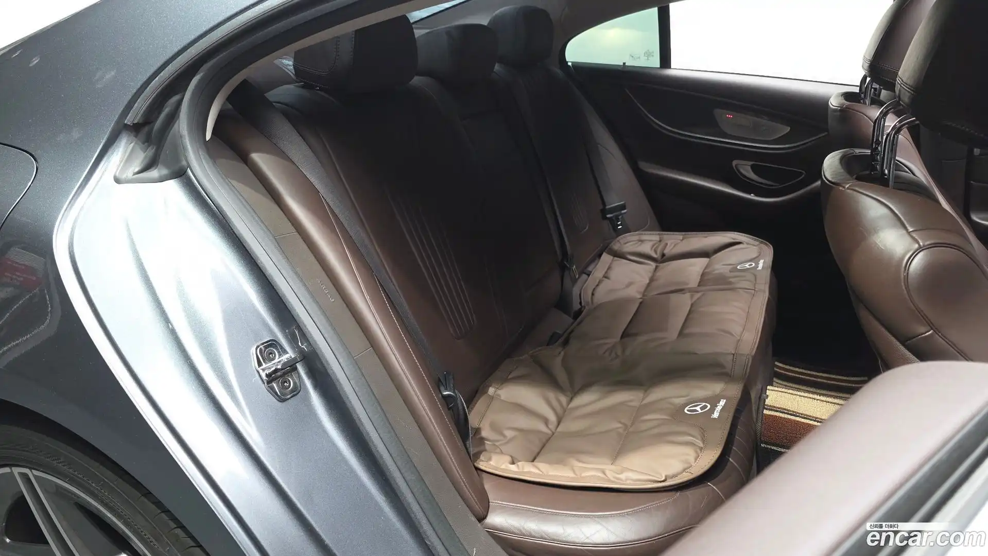 CLS-Class Mercedes-Benz 2020.4-OPTION-016