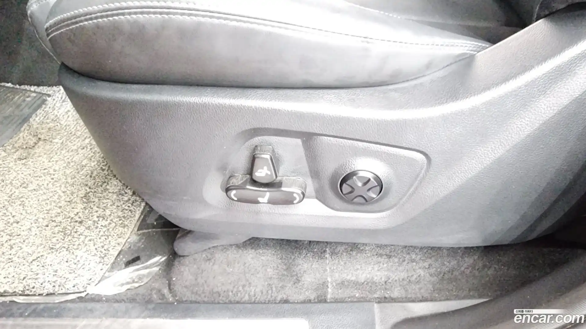 Rexton KG Mobility 2020.4-OPTION-044