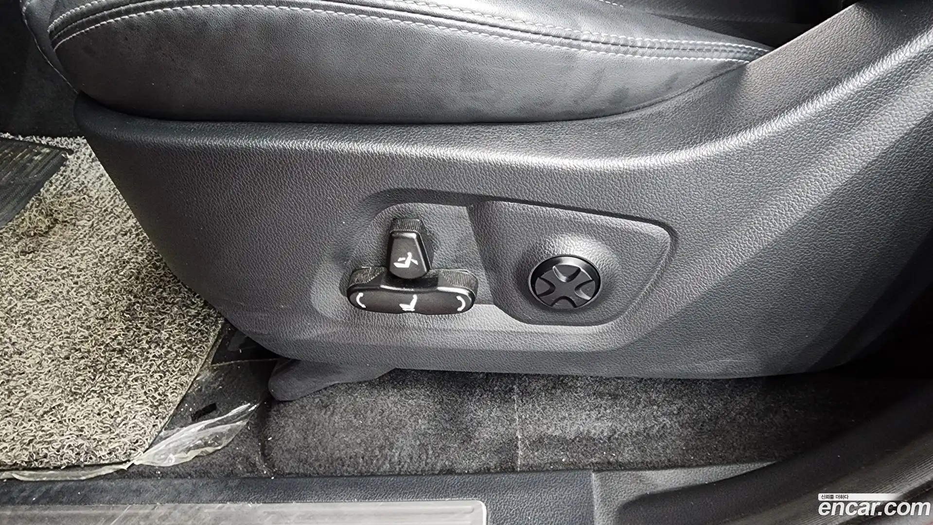 Rexton KG Mobility 2020.4-OPTION-045