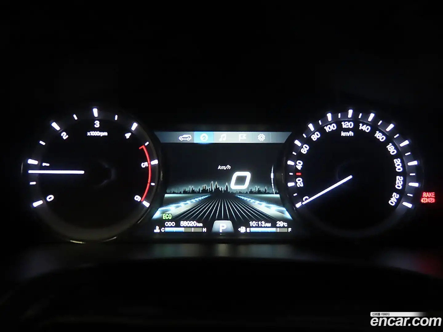 Rexton KG Mobility 2018.8-INNER-009