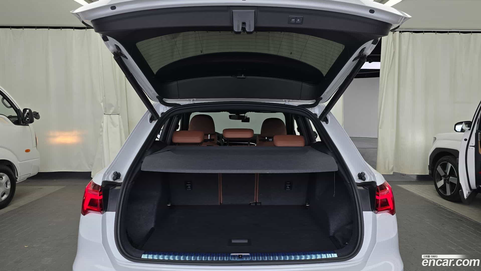 Q3 Audi 2023.7-OPTION-024