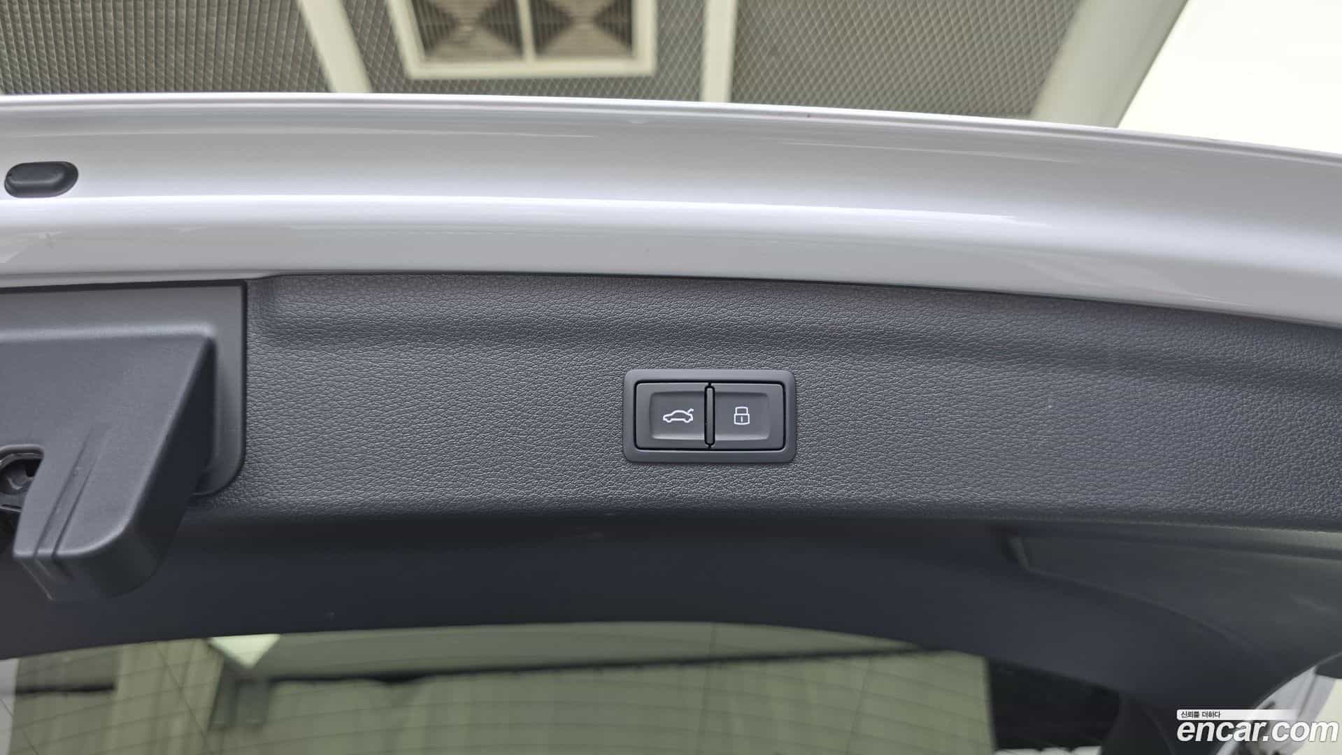 Q3 Audi 2023.7-OPTION-043