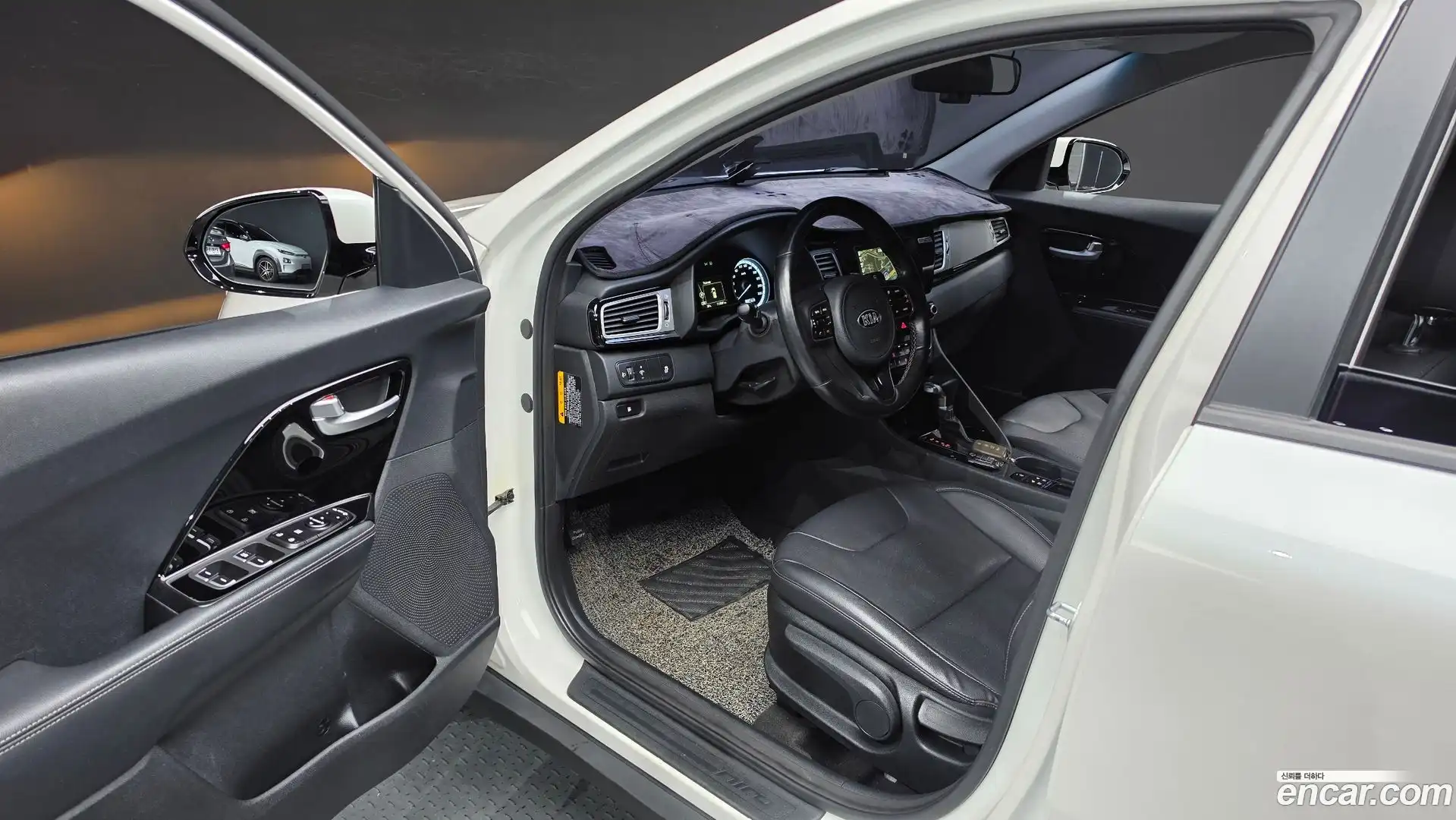 Niro Kia 2016.4-INNER-010