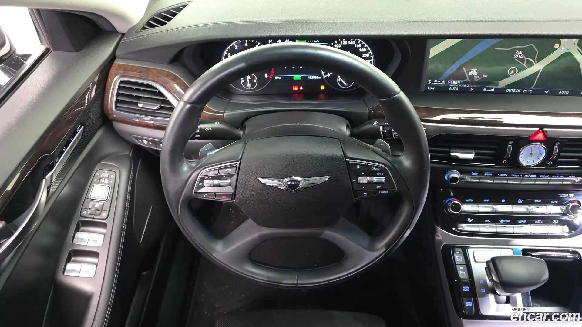 EQ900 Genesis 2016.7-OPTION-017