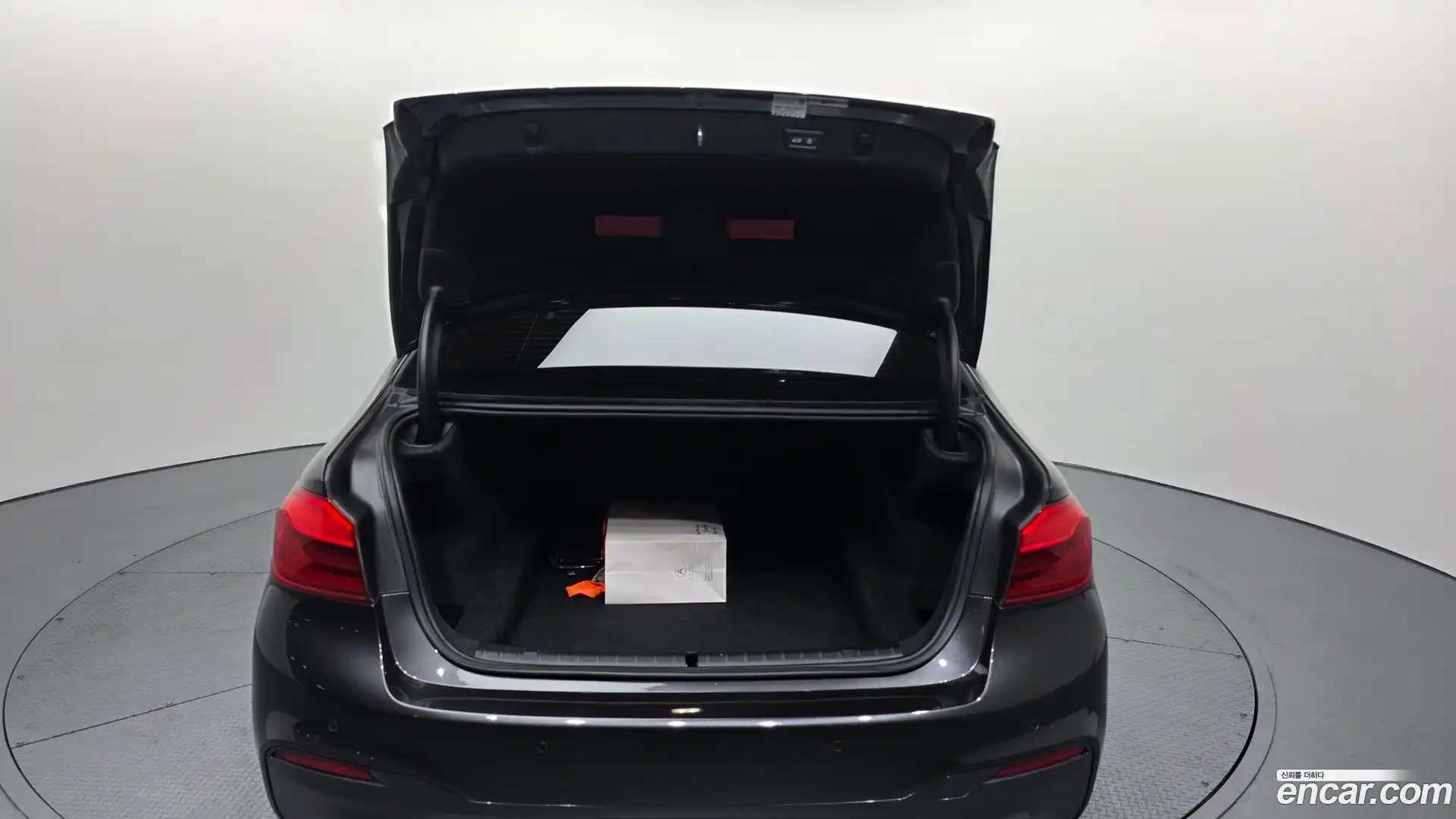 5-Series BMW 2019.10-OPTION-024