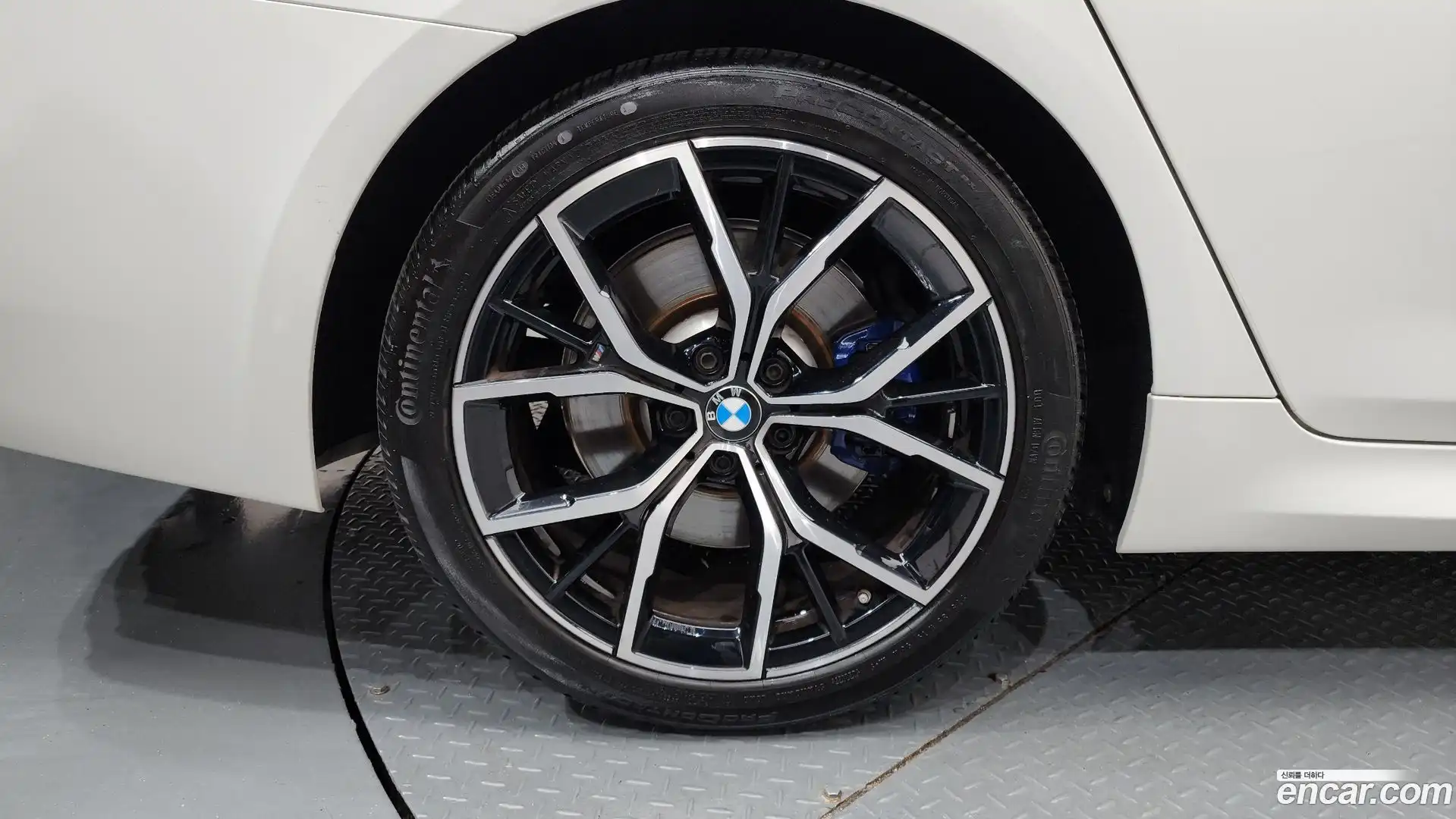 5-Series BMW 2023.3-OUTER-005