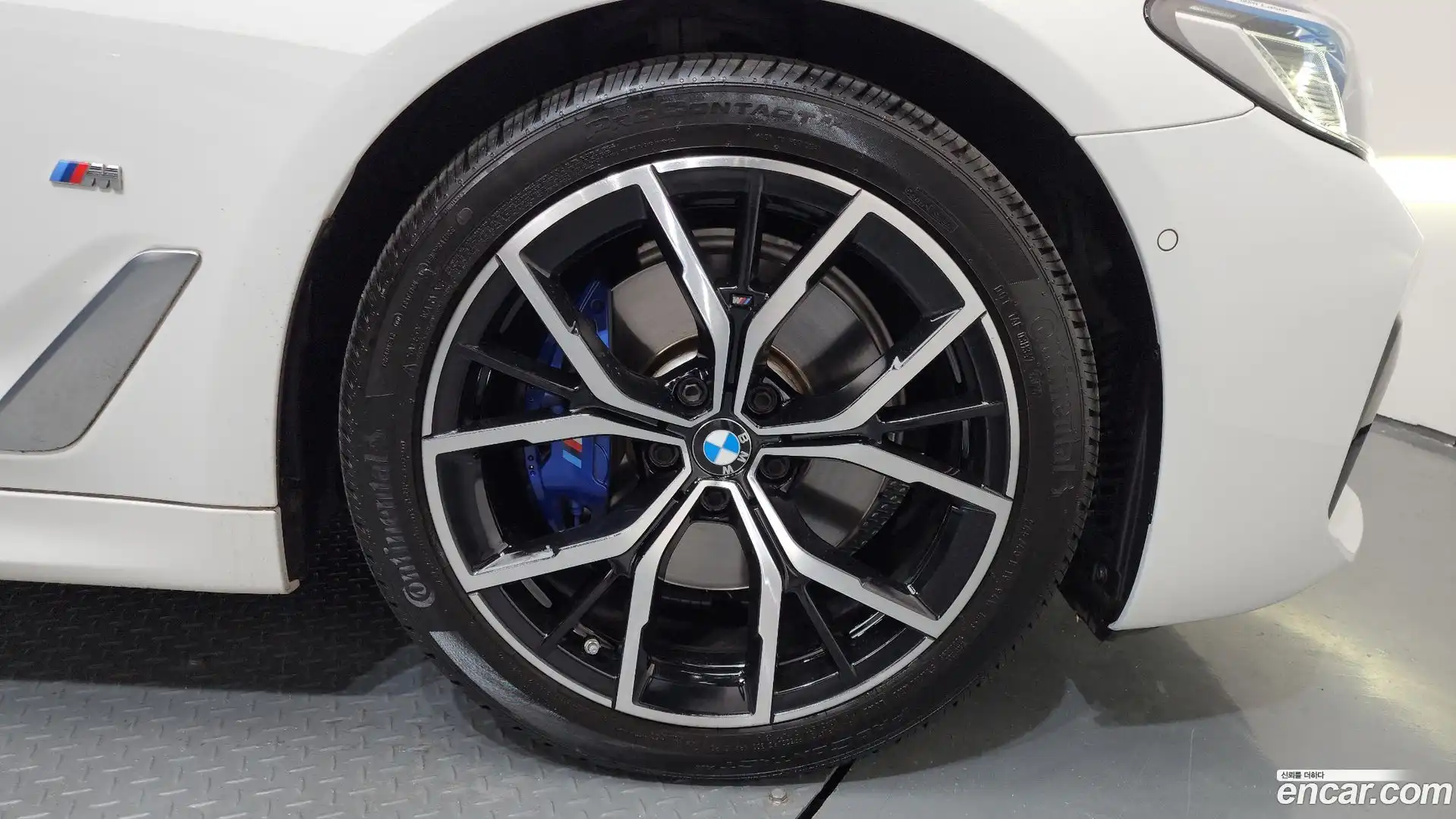 5-Series BMW 2023.3-OUTER-031