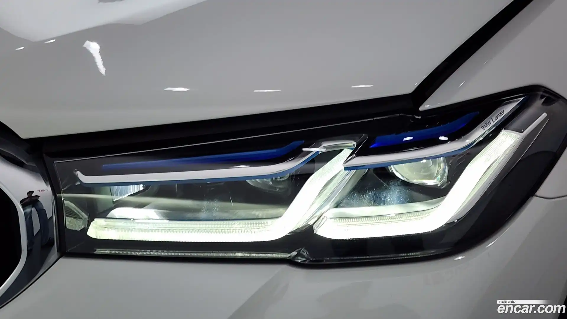 5-Series BMW 2023.3-OUTER-032