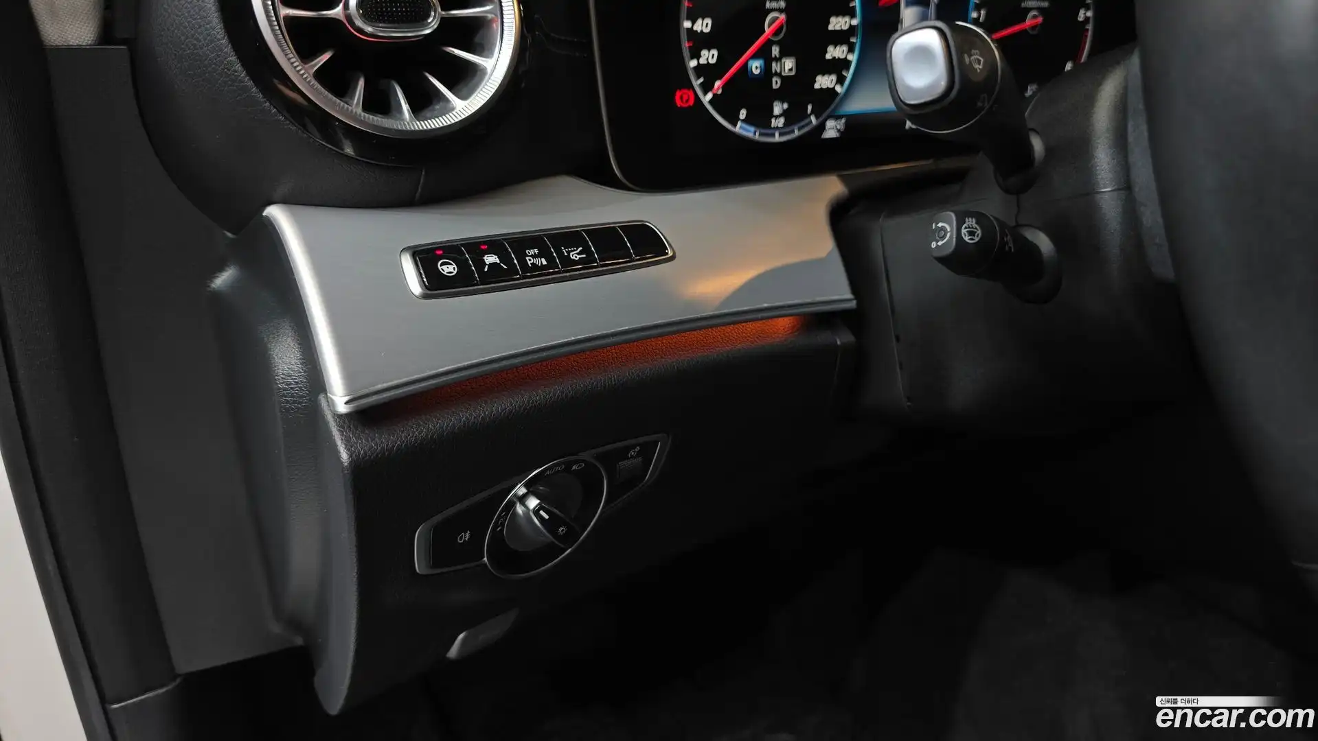 CLS-Class Mercedes-Benz 2018.11-OPTION-018