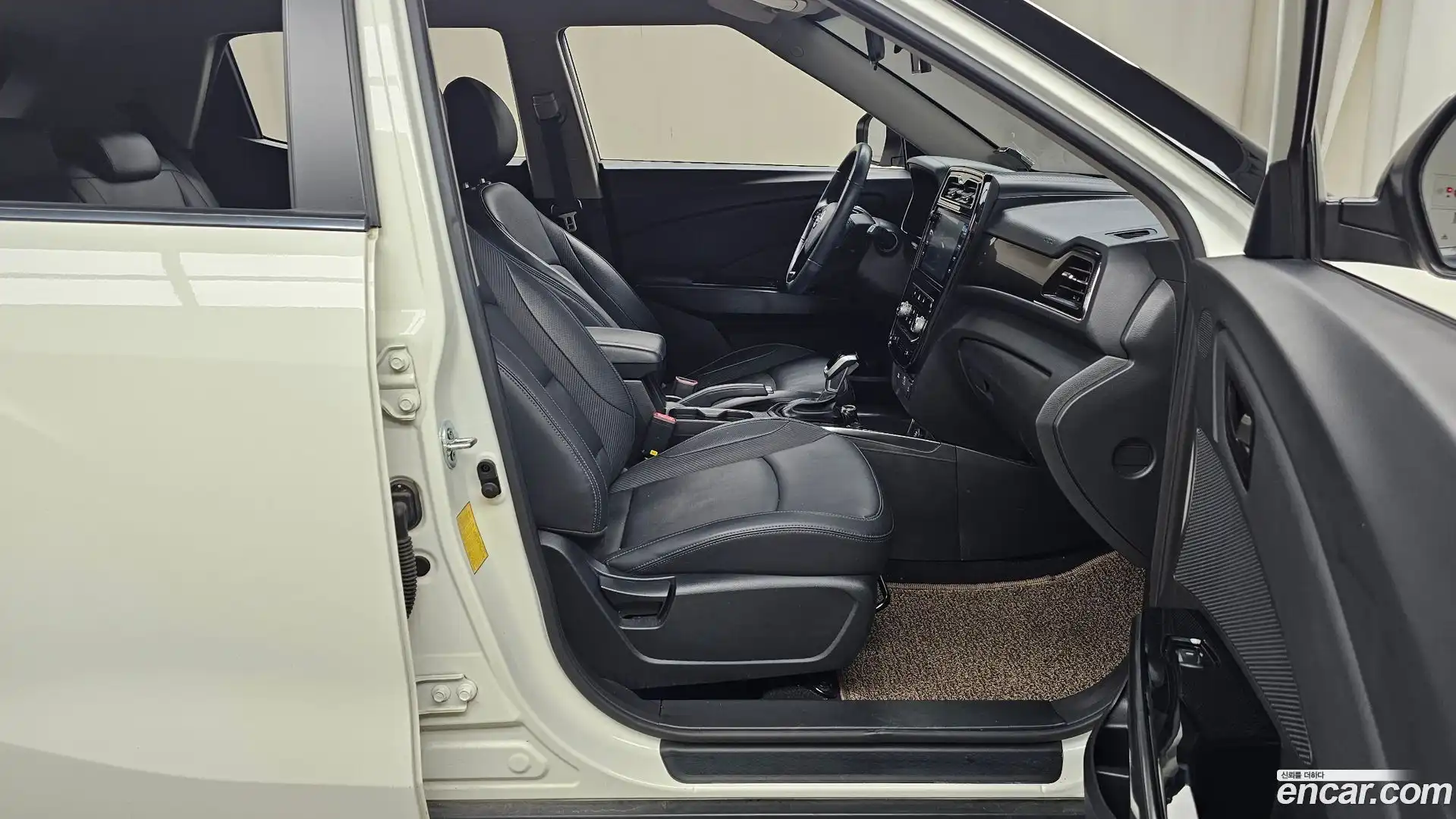 TIBOLI KG Mobility 2021.1-INNER-036