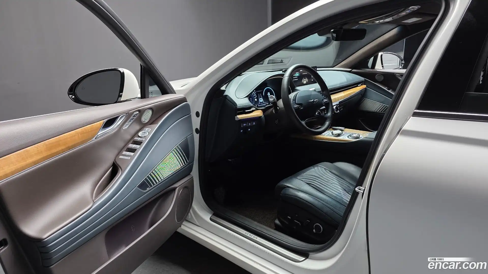G80 Genesis 2023.4-INNER-010