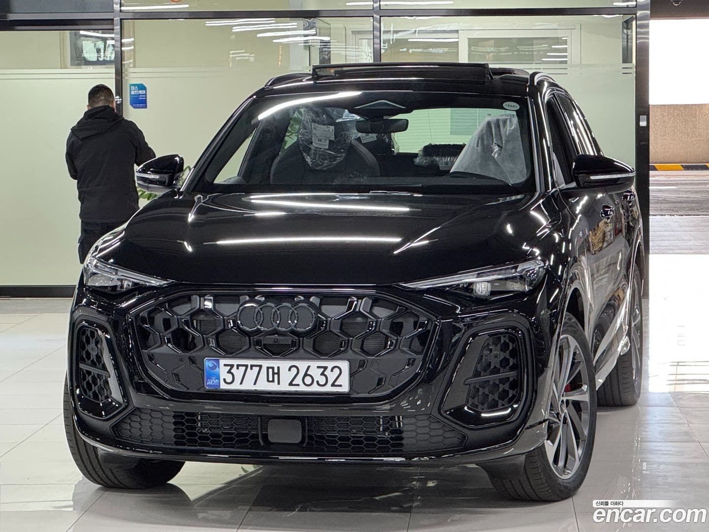Main__Slider__Photo:Q5 Audi 2025.11-0