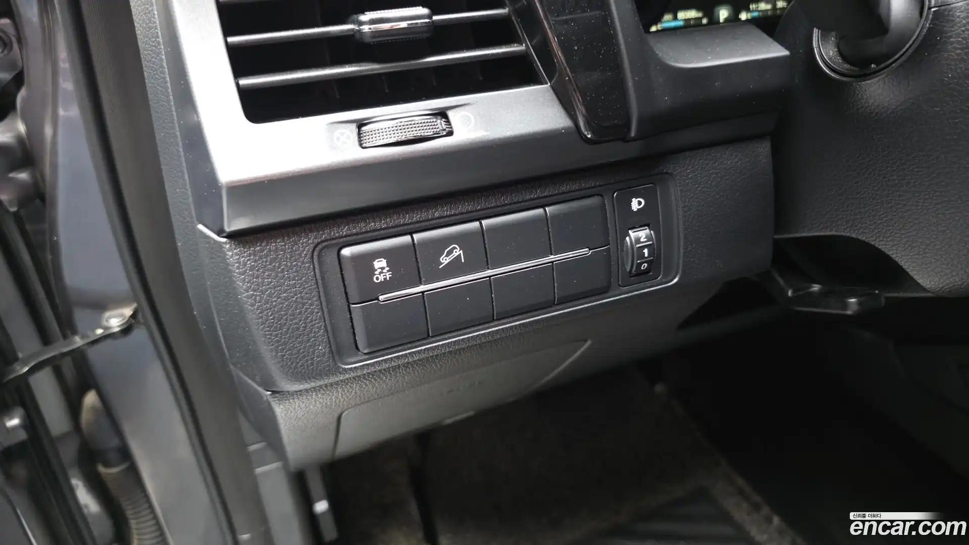 Rexton KG Mobility 2021.5-OPTION-040