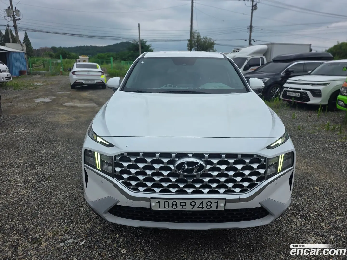 Main__Slider__Photo:Santafe Hyundai 2020.11-0