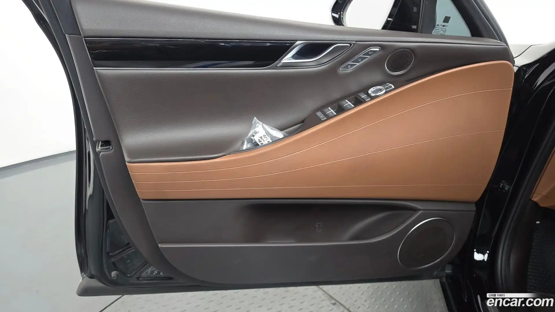 G80 Genesis 2021.6-INNER-034