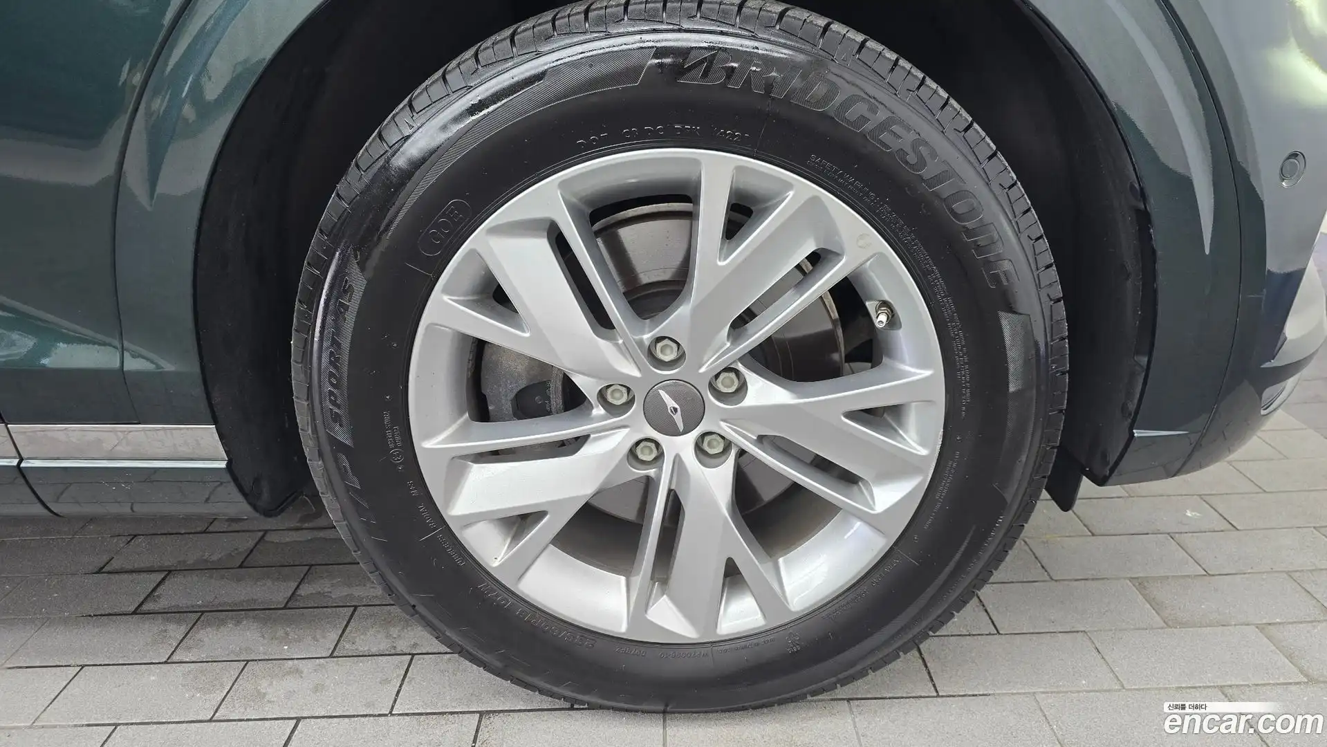 GV70 Genesis 2022.0-OUTER-031