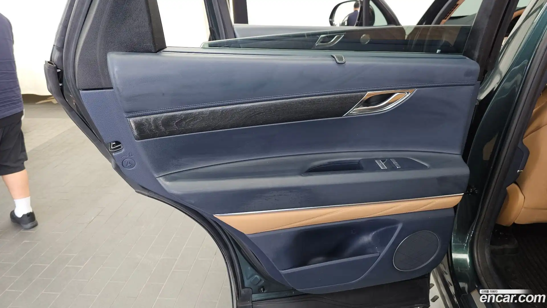 GV80 Genesis 2022.0-INNER-035