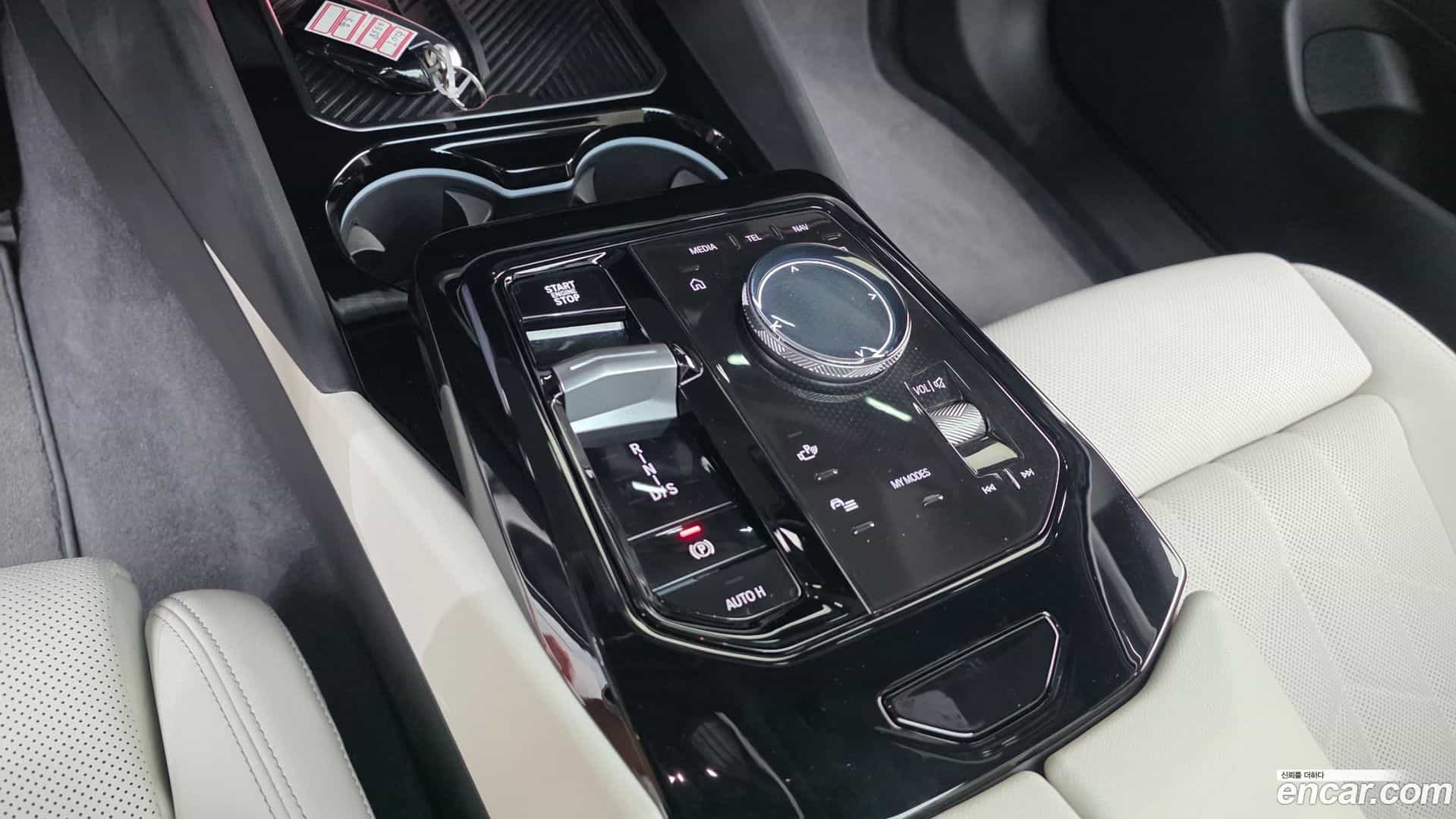 5-Series BMW 2024.9-INNER-009
