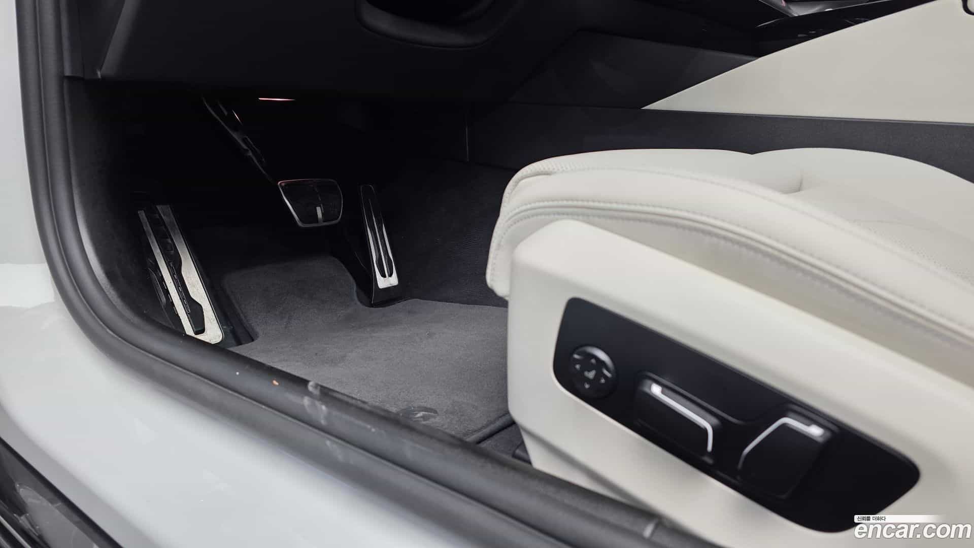 5-Series BMW 2024.9-OPTION-044