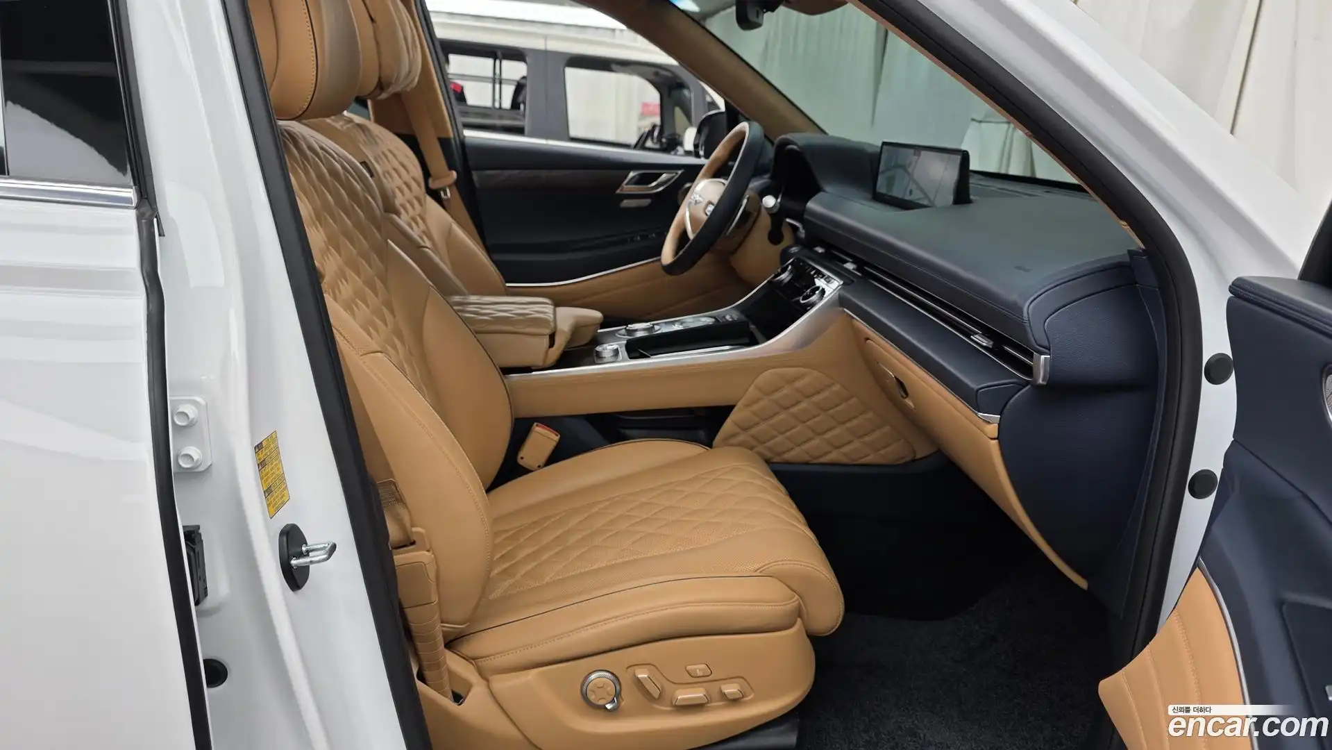 GV80 Genesis 2022.1-INNER-036
