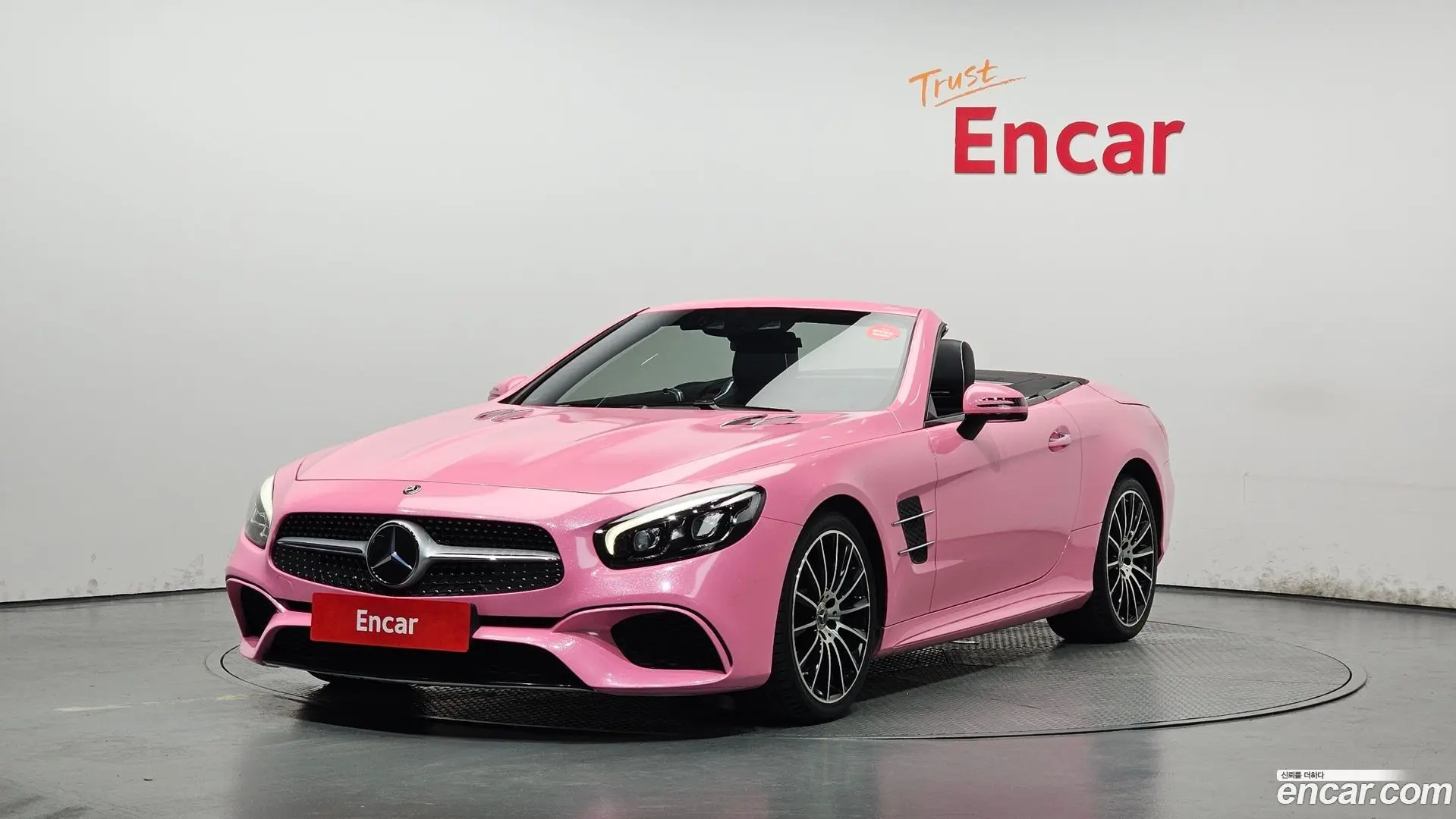 Main__Slider__Photo:SL-Class Mercedes-Benz 2017.7-0