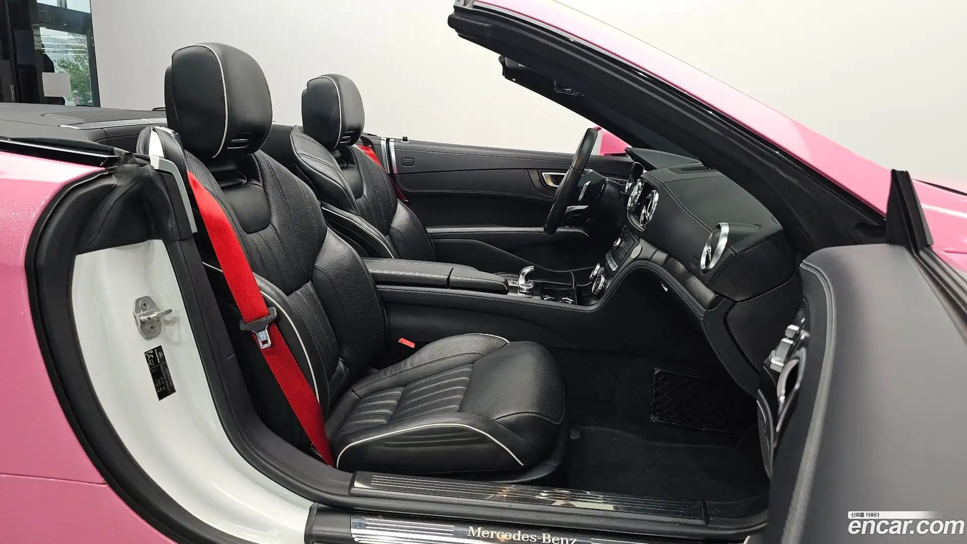 SL-Class Mercedes-Benz 2017.7-INNER-010