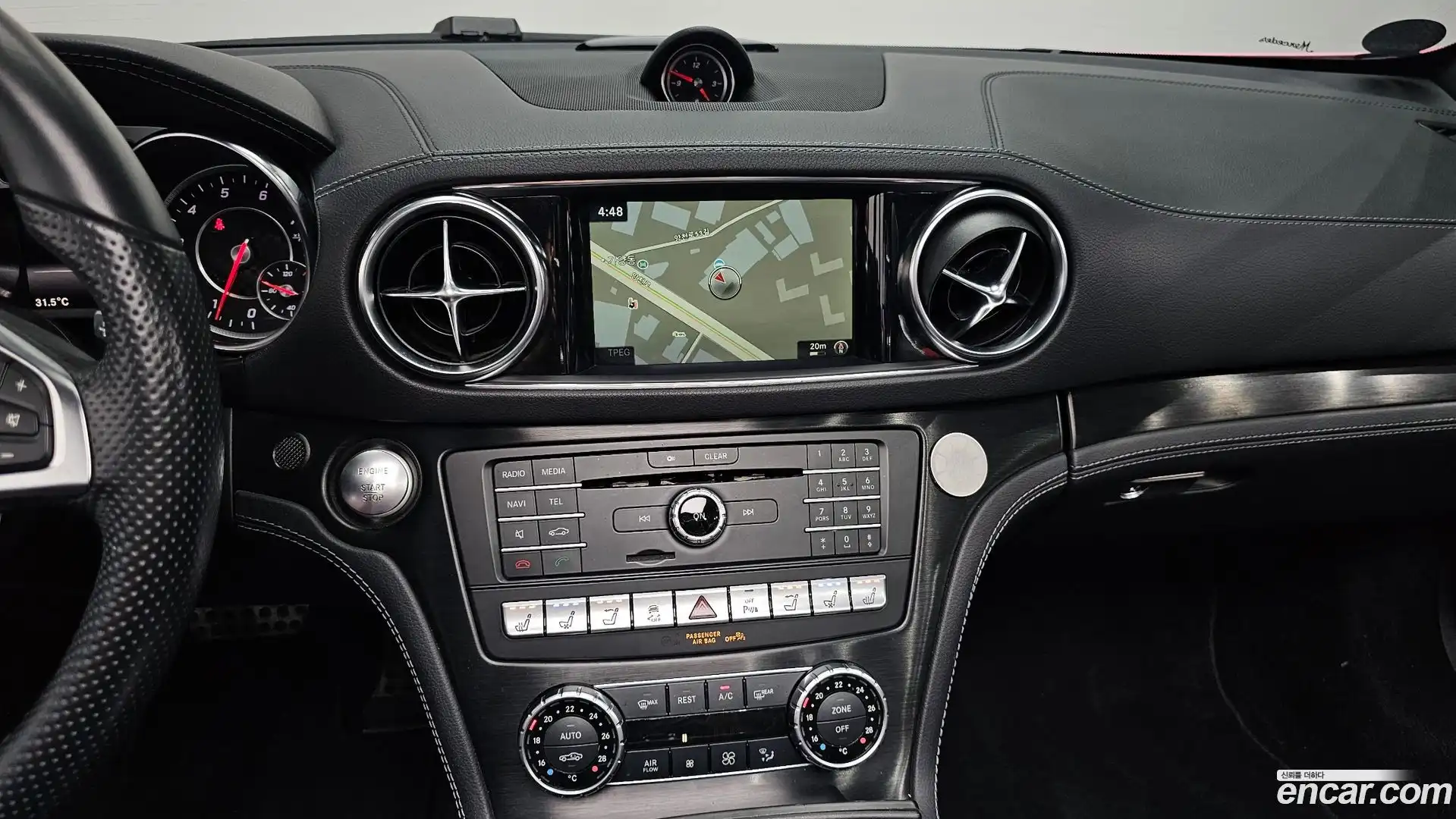 SL-Class Mercedes-Benz 2017.7-OPTION-016