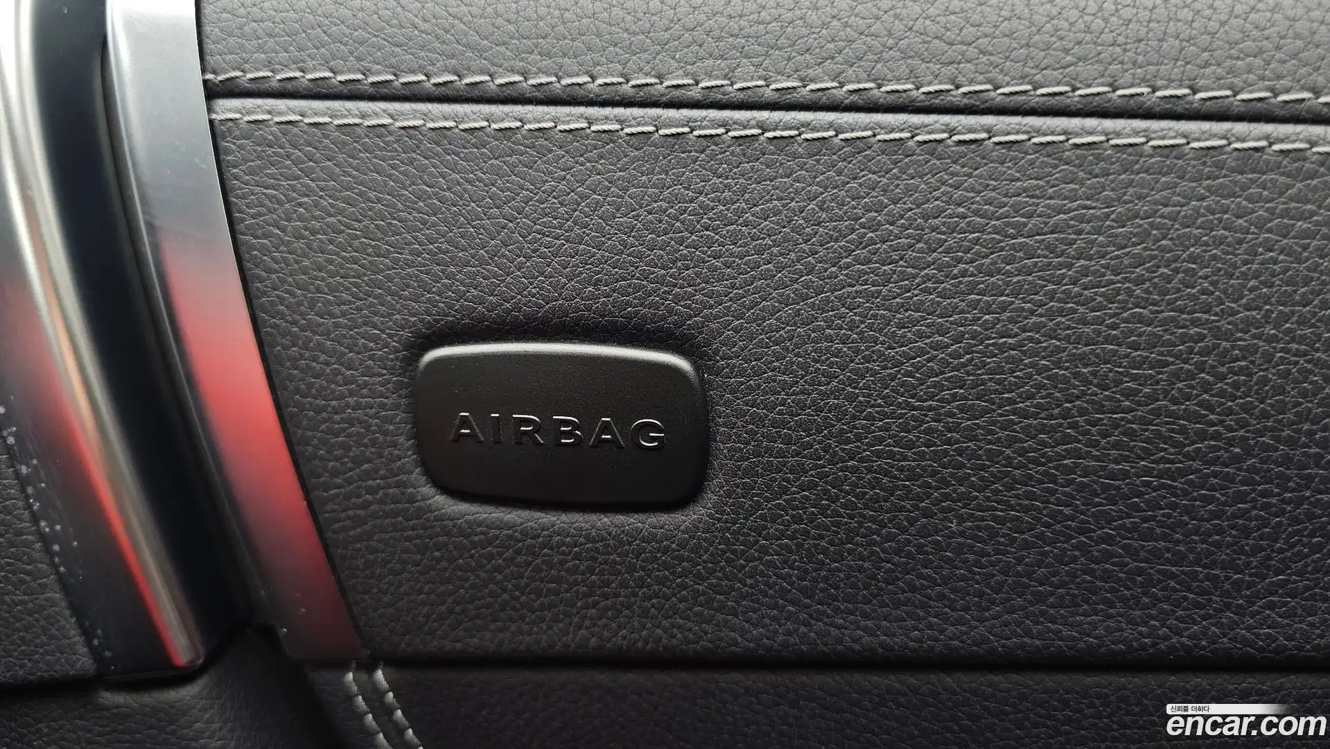 SL-Class Mercedes-Benz 2017.7-OPTION-041