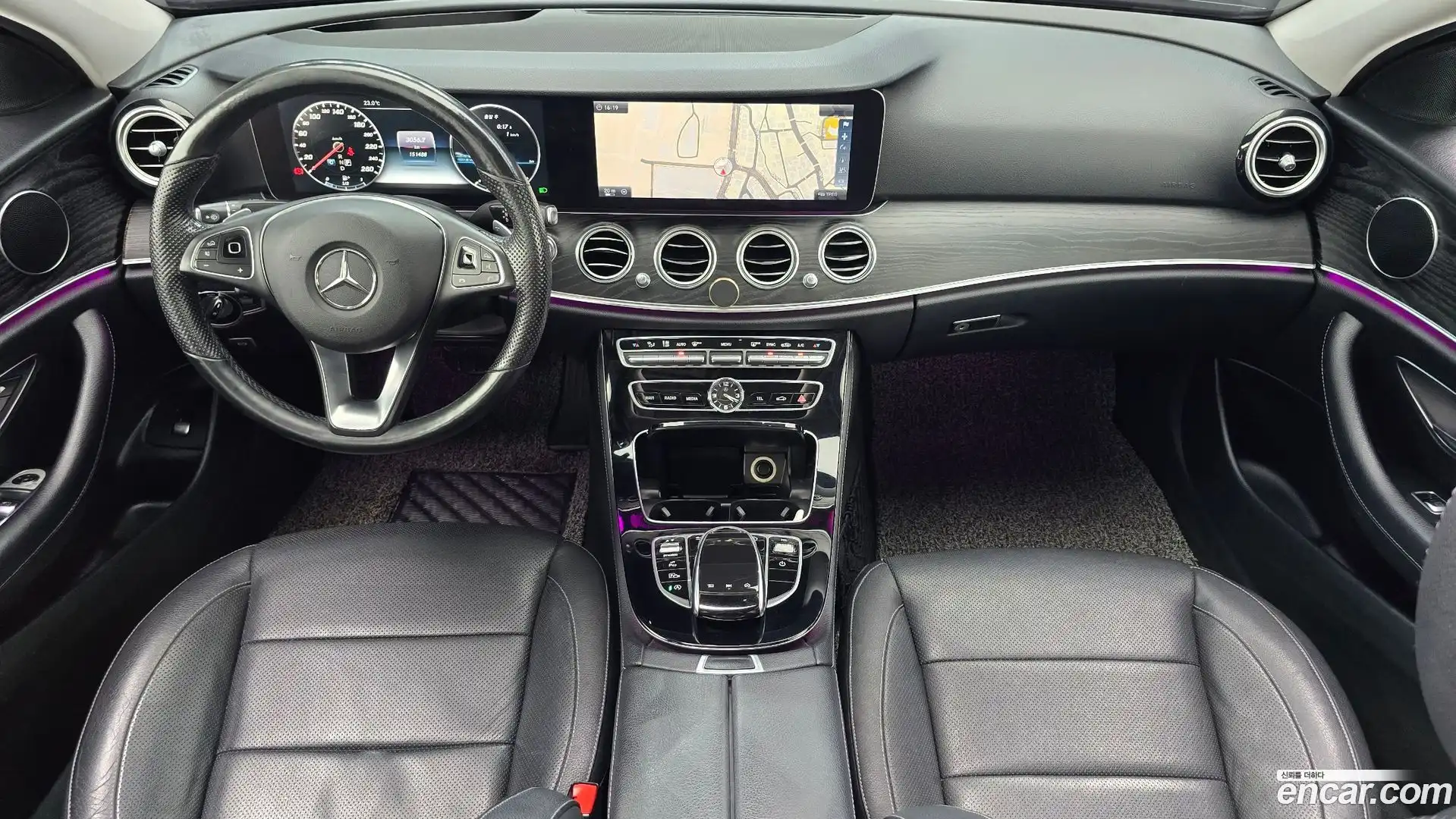 E-Class Mercedes-Benz 2017.1-INNER-007