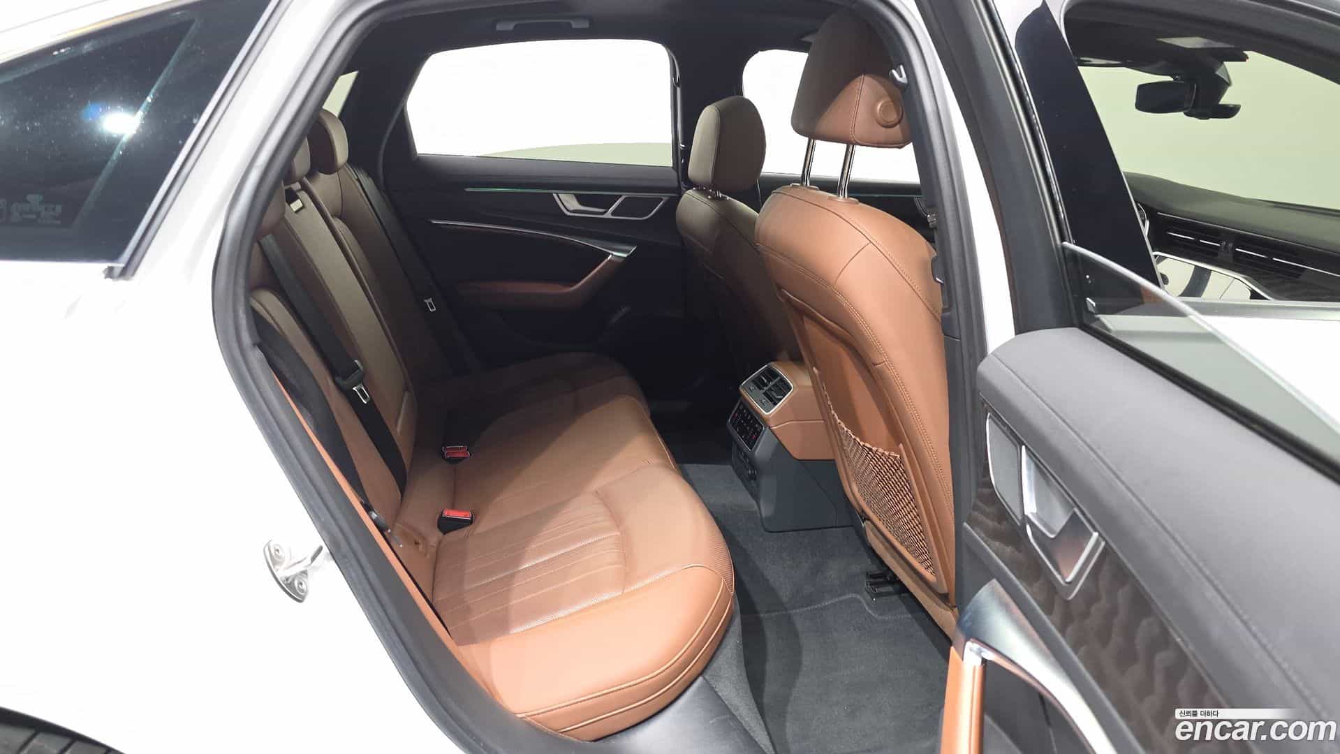 A6 Audi 2022.3-OPTION-016