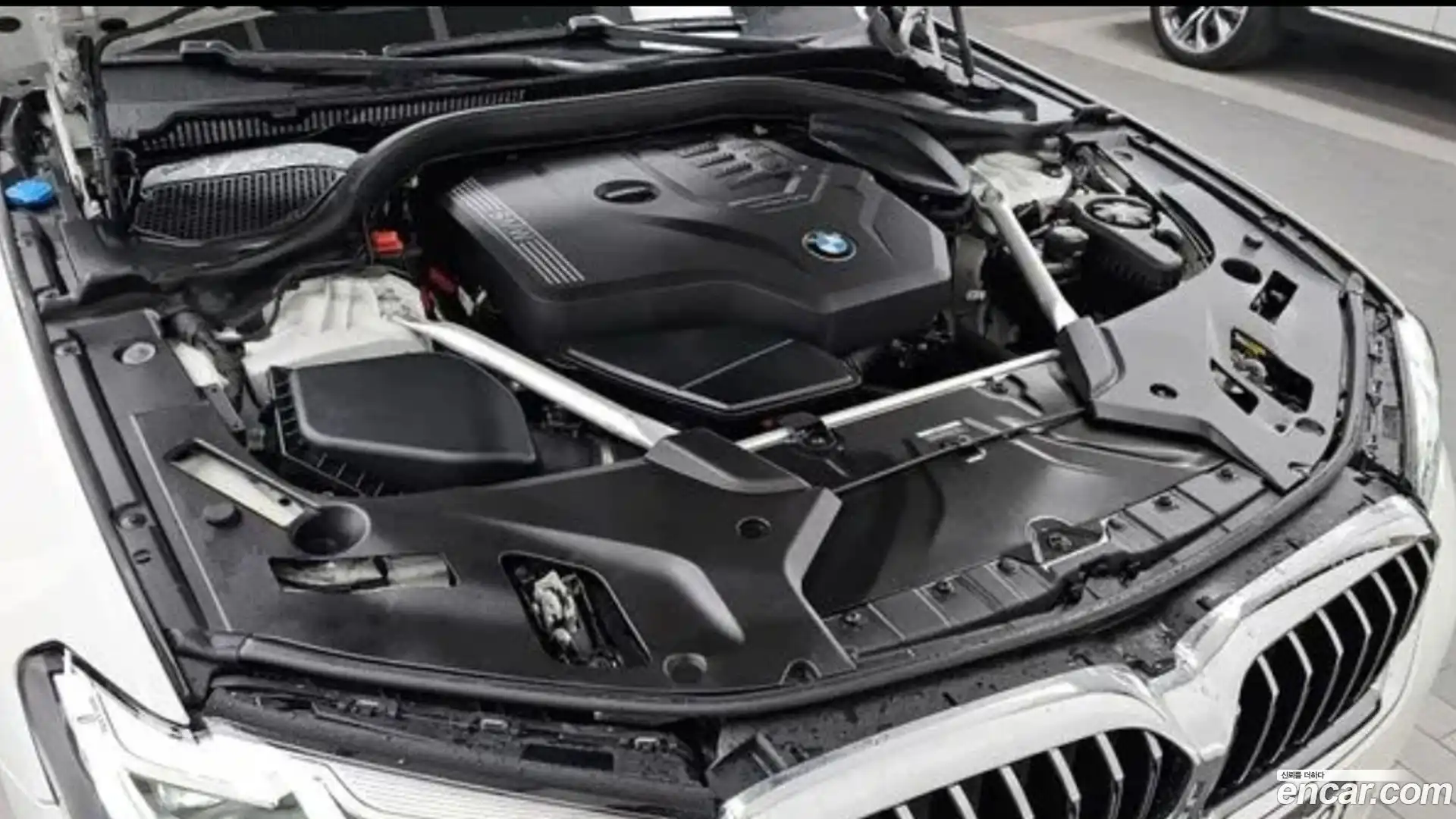 5-Series BMW 2023.2-INNER-009