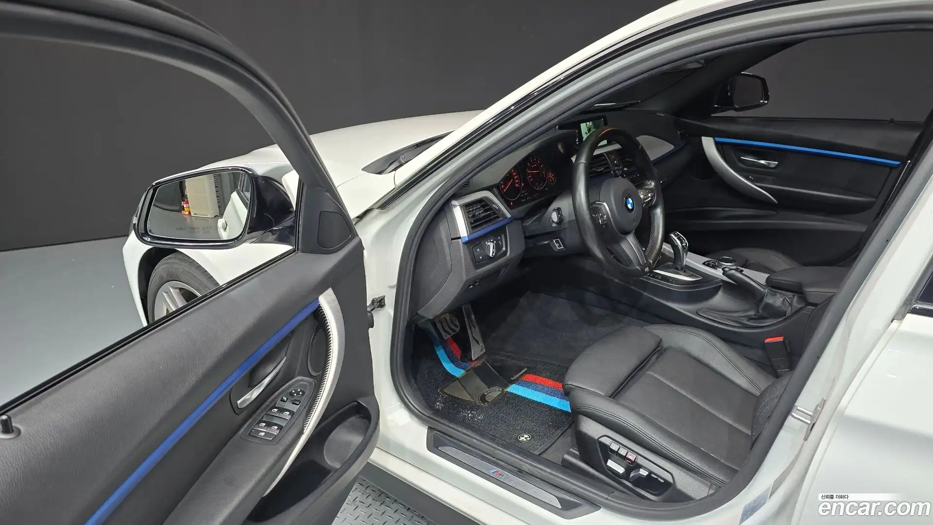 3-Series BMW 2017.4-INNER-010