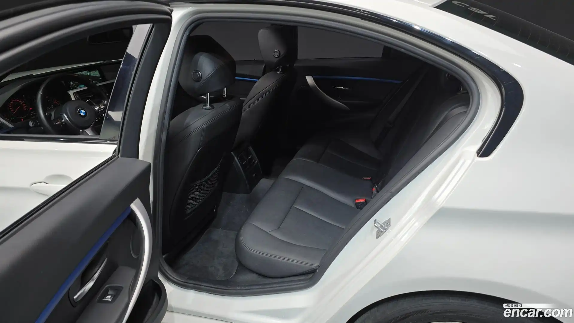 3-Series BMW 2017.4-OPTION-015