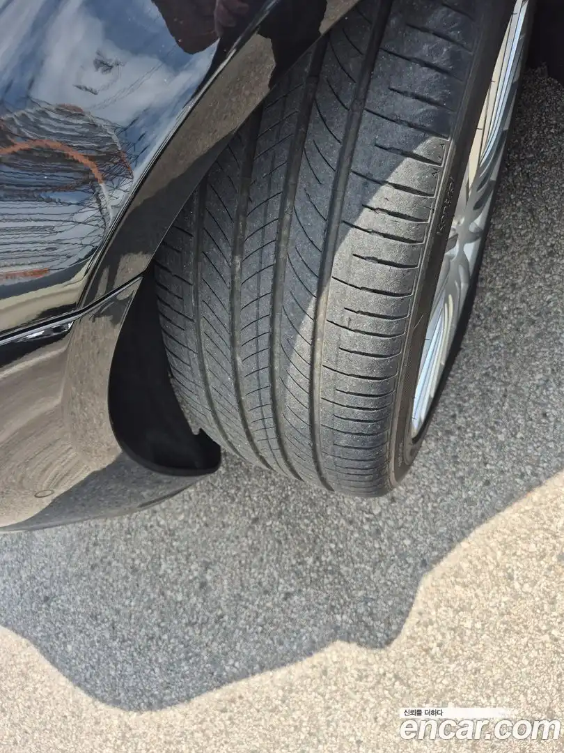 S-Class Mercedes-Benz 2013.11-OPTION-023